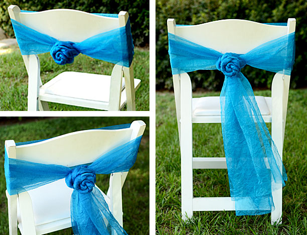 Showing the Rosette Chair Bow with and without fabric tails