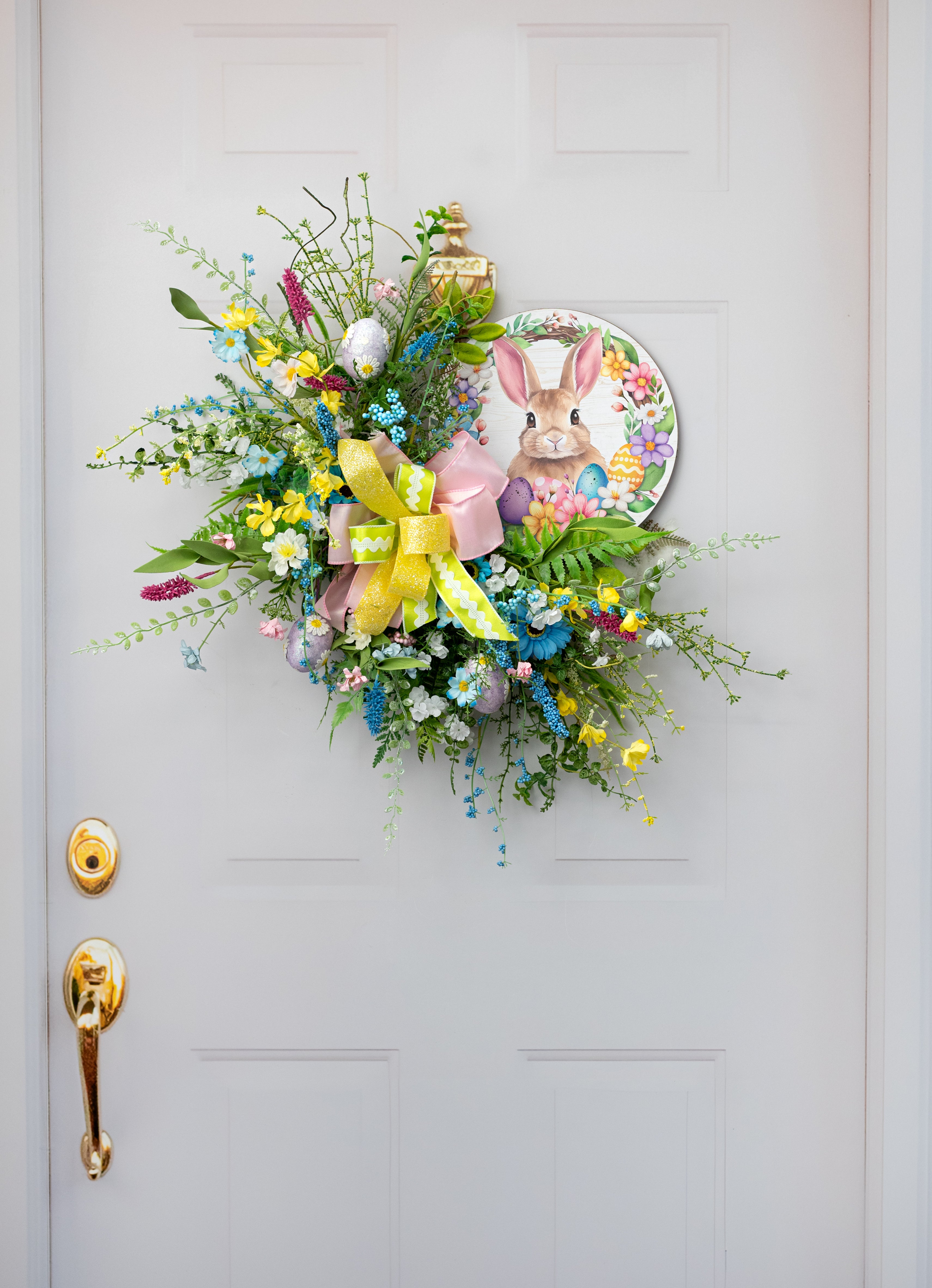 10.5" Round Wooden Sign: Floral Bunny Easter Eggs detail photo 4
