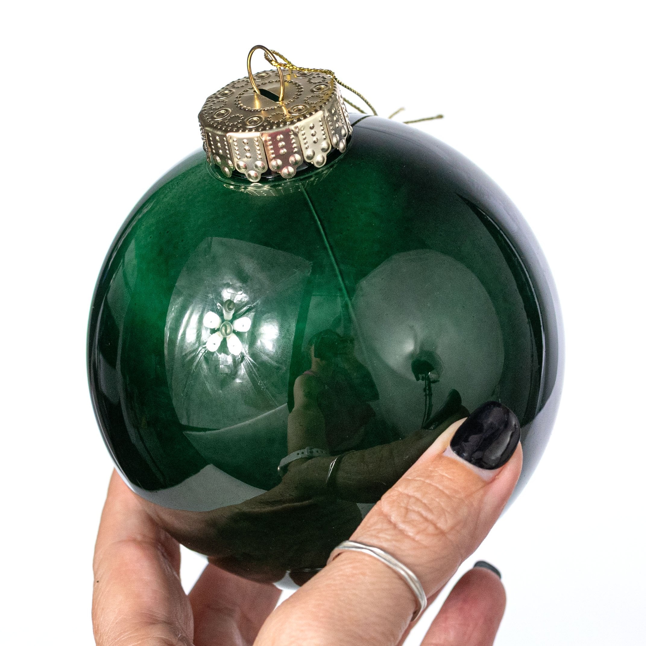 100mm Lacquered Glass-Look Shatterproof Ornament: Hunter Green detail photo 3