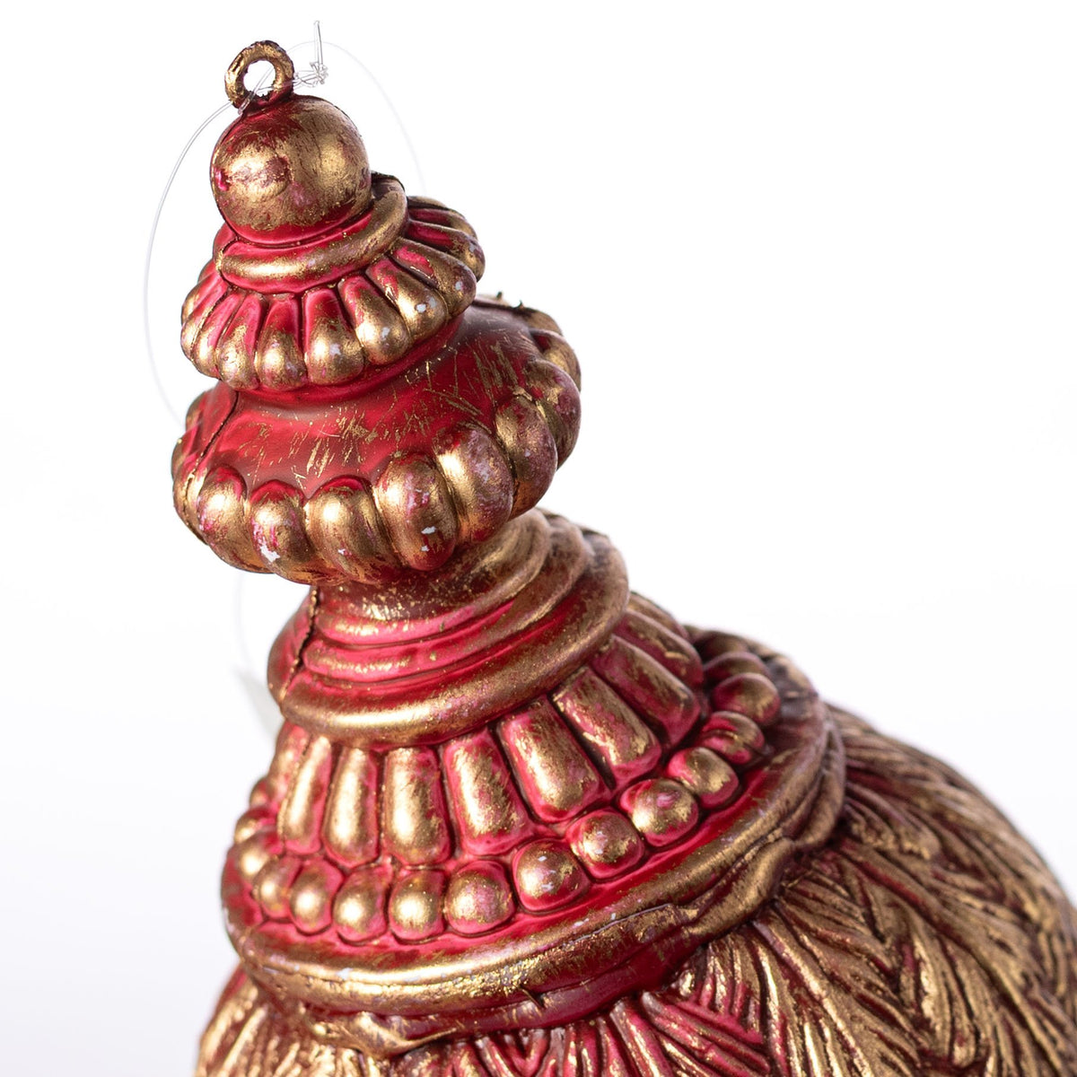 11" Antiqued Feather Finial Ornament: Dark Red & Gold detail photo 3