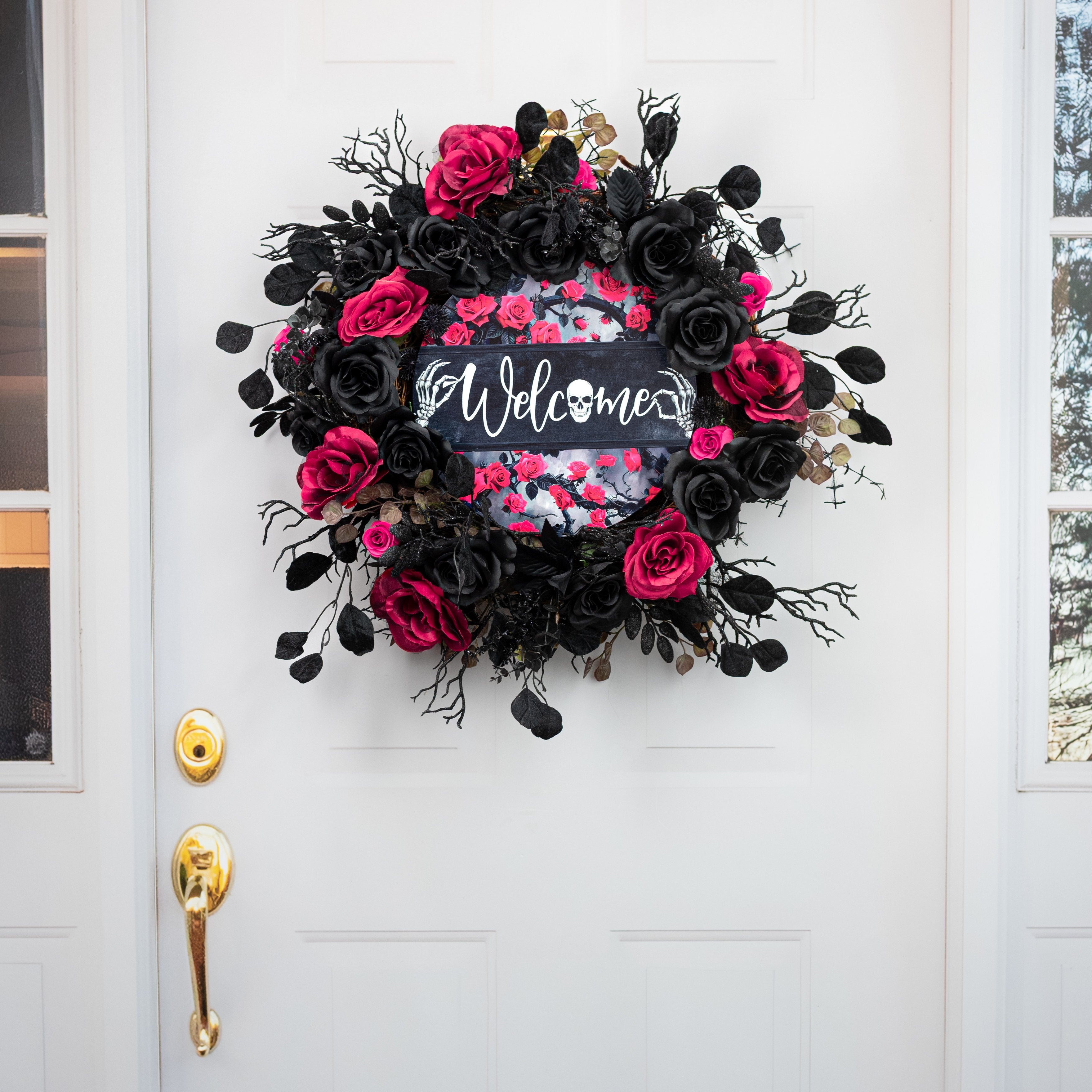 12" Round Metal Sign: Black & Hot Pink Roses Welcome Skeleton detail photo 4