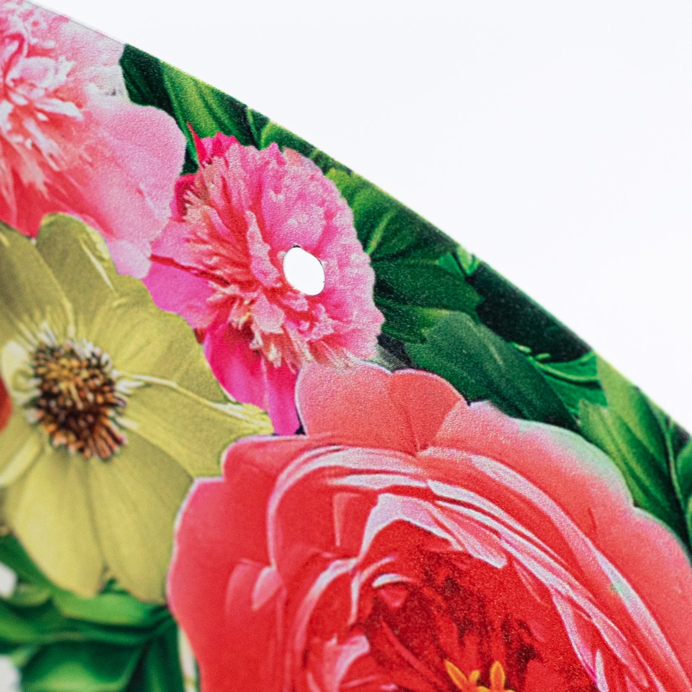 12" Round Metal Sign: Welcome Florals detail photo 3