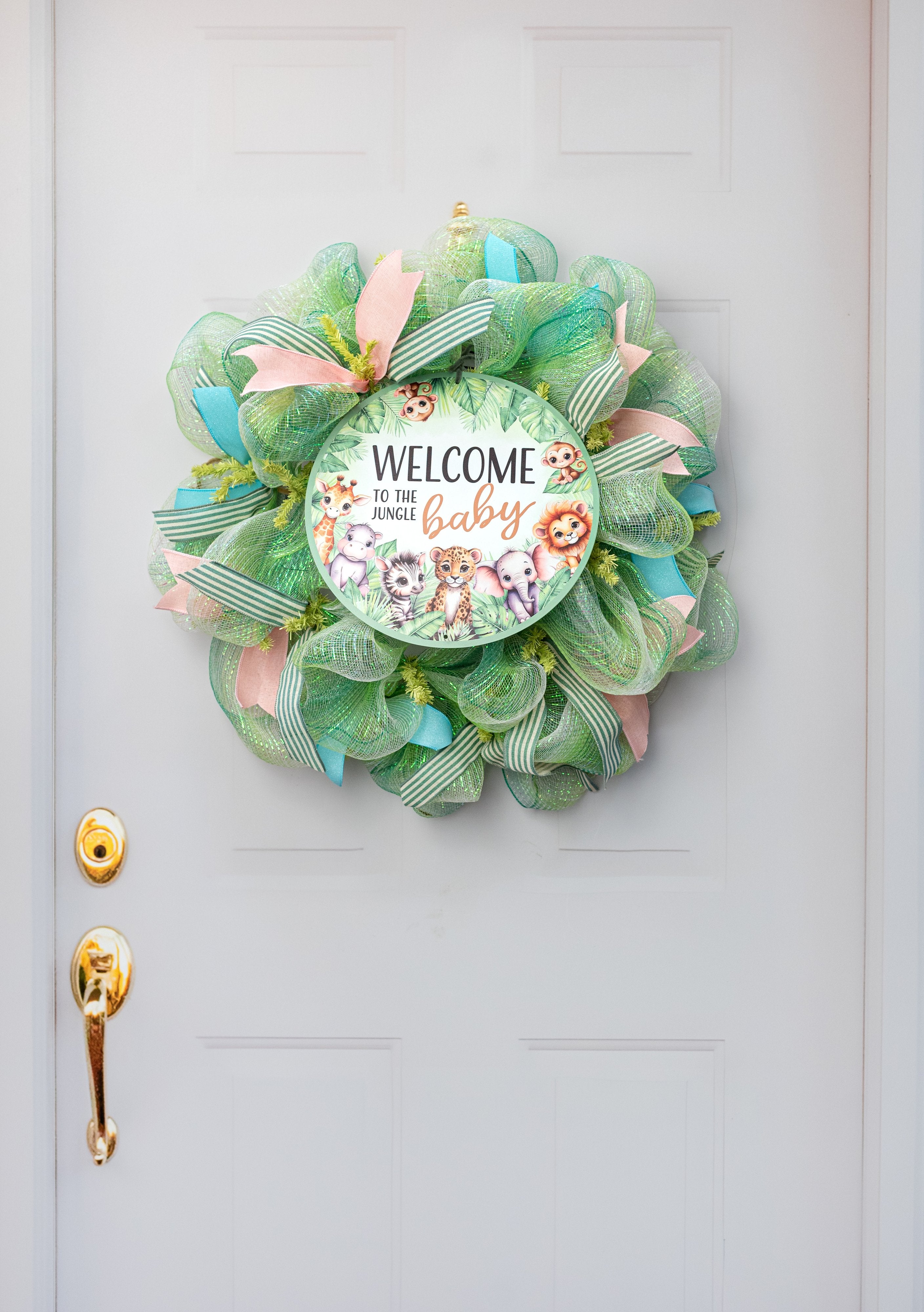12" Round Metal Sign: Welcome to the Jungle Baby detail photo 4