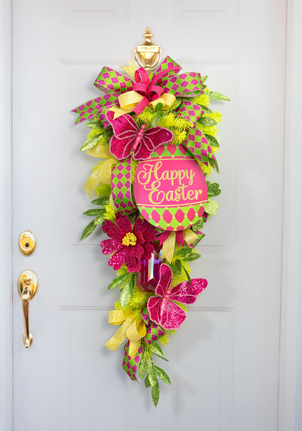 12" Wooden Egg Sign: Glittered Harlequin Happy Easter detail photo 4