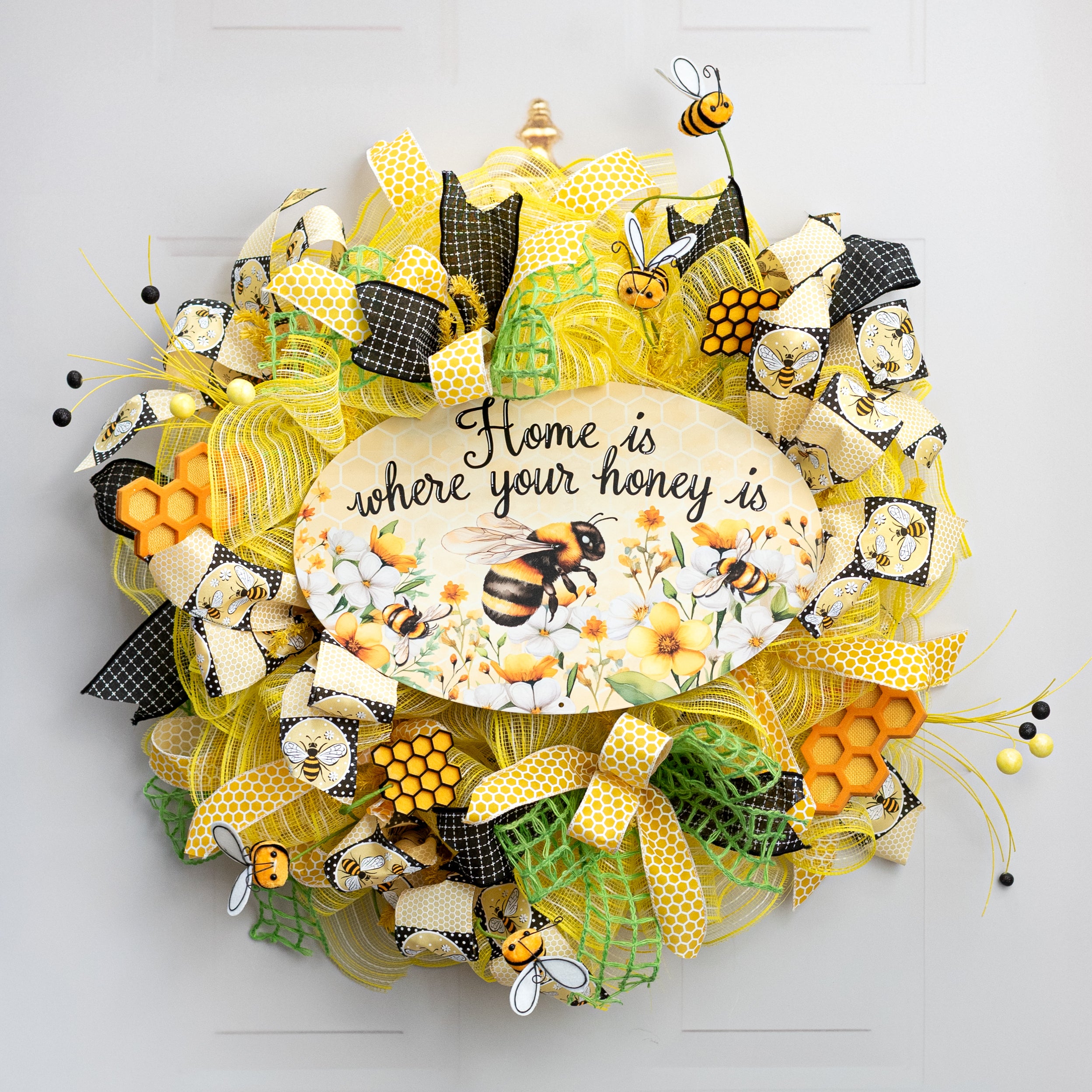 15" Oval Metal Sign: Honey at Home Lifestyle Photo