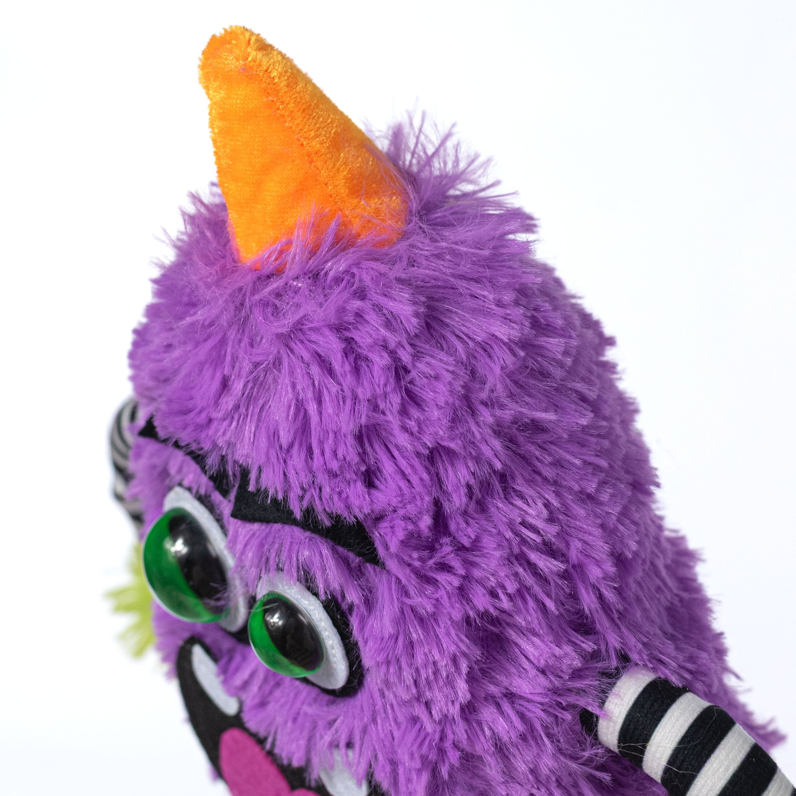 15" Plush Horned Halloween Monster Wreath Decor: Purple detail photo 5