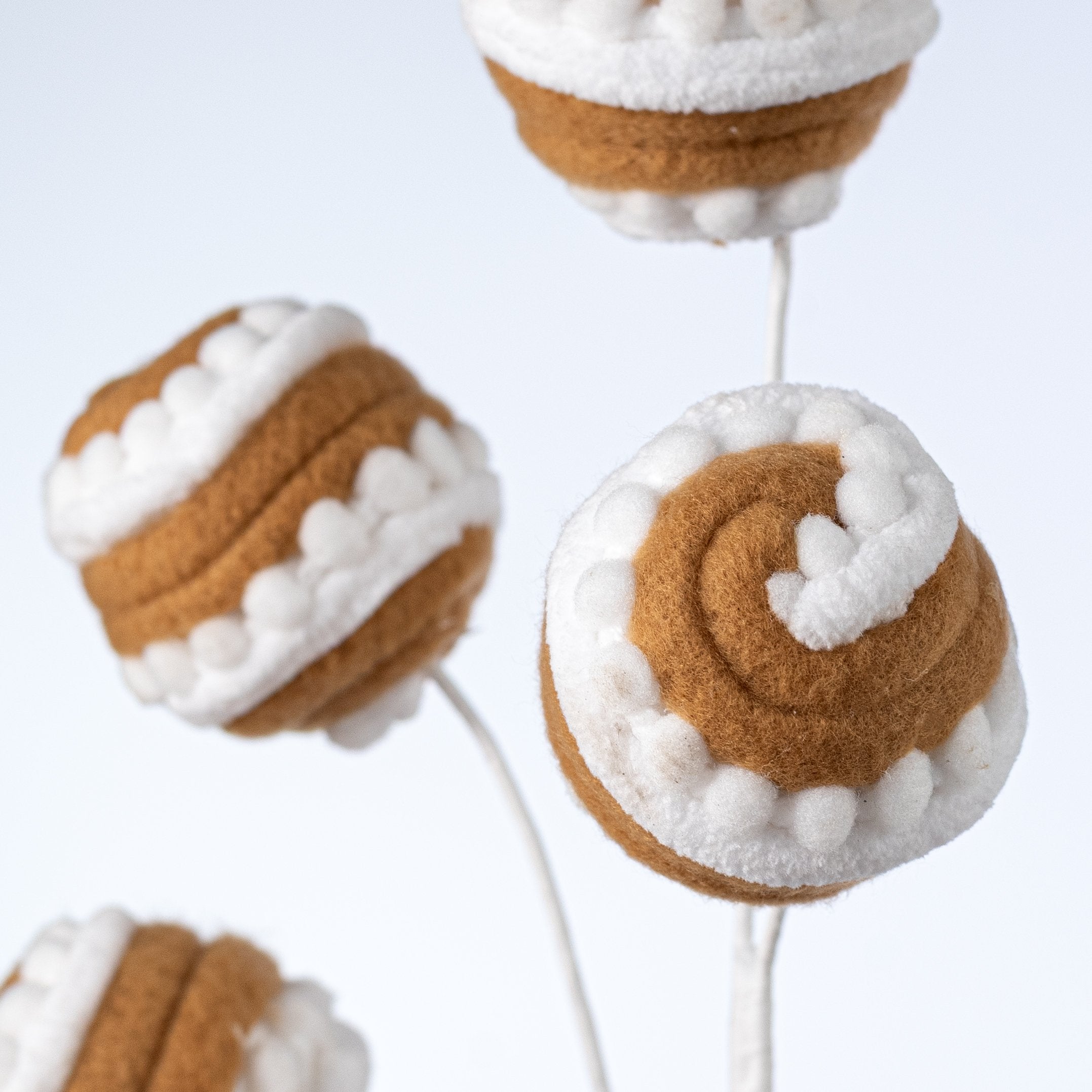 16" Chenille Pom Pom Ball Spray: White Gingerbread Lifestyle Photo