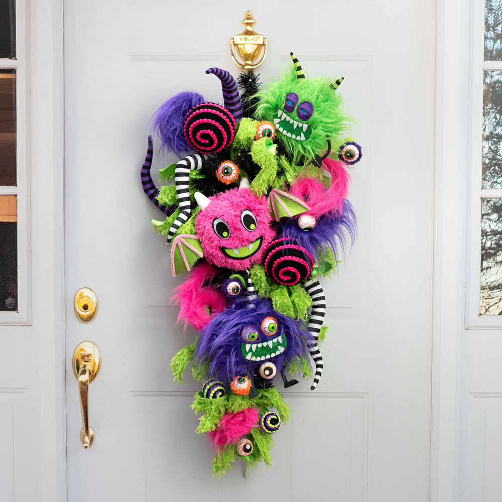 16" Fuzzy Bat Wreath Enhancement: Hot Pink & Green detail photo 4