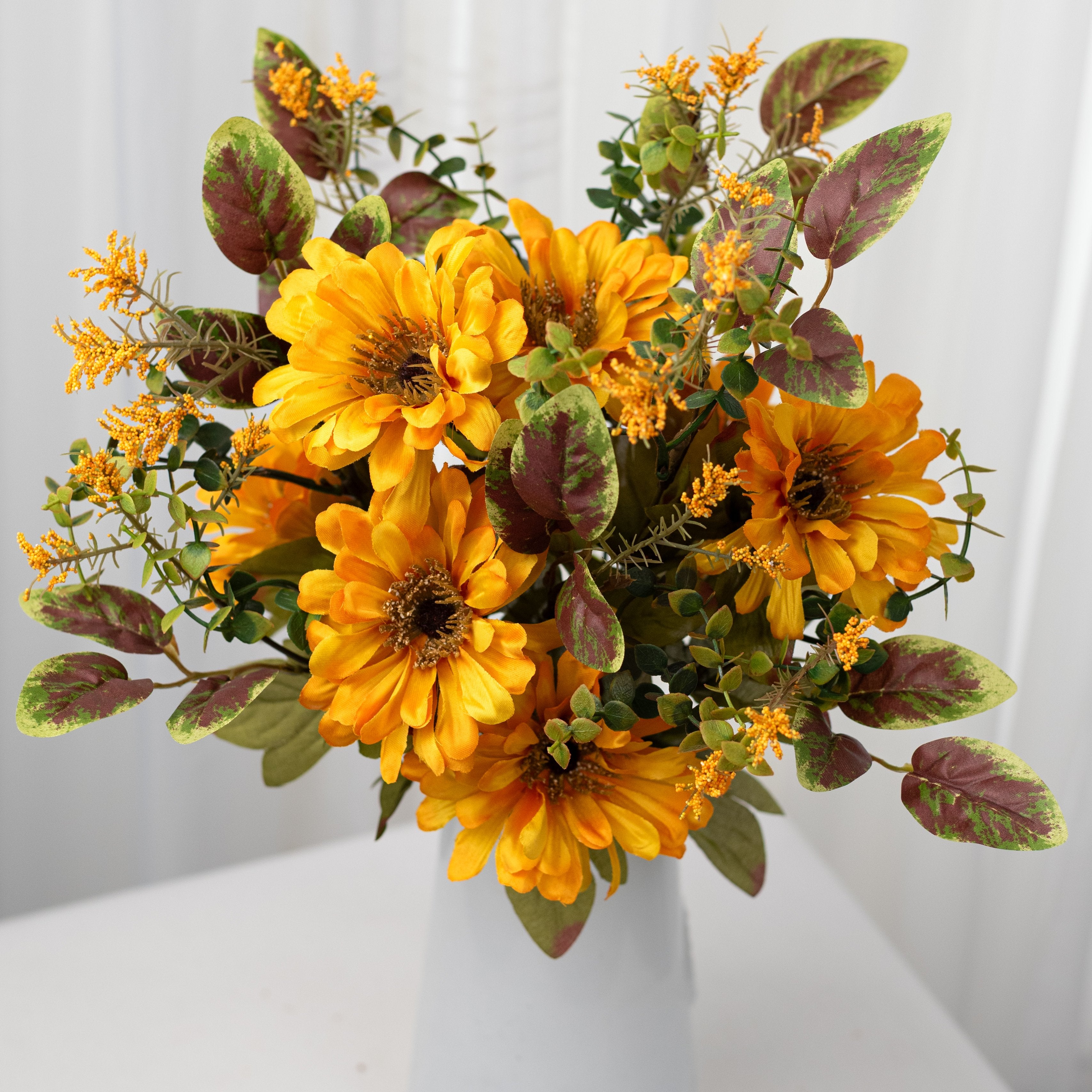 18" Fall Zinnia Filler Bush: Golden Yellow (14 Stem) Item Number: 57526GDYW