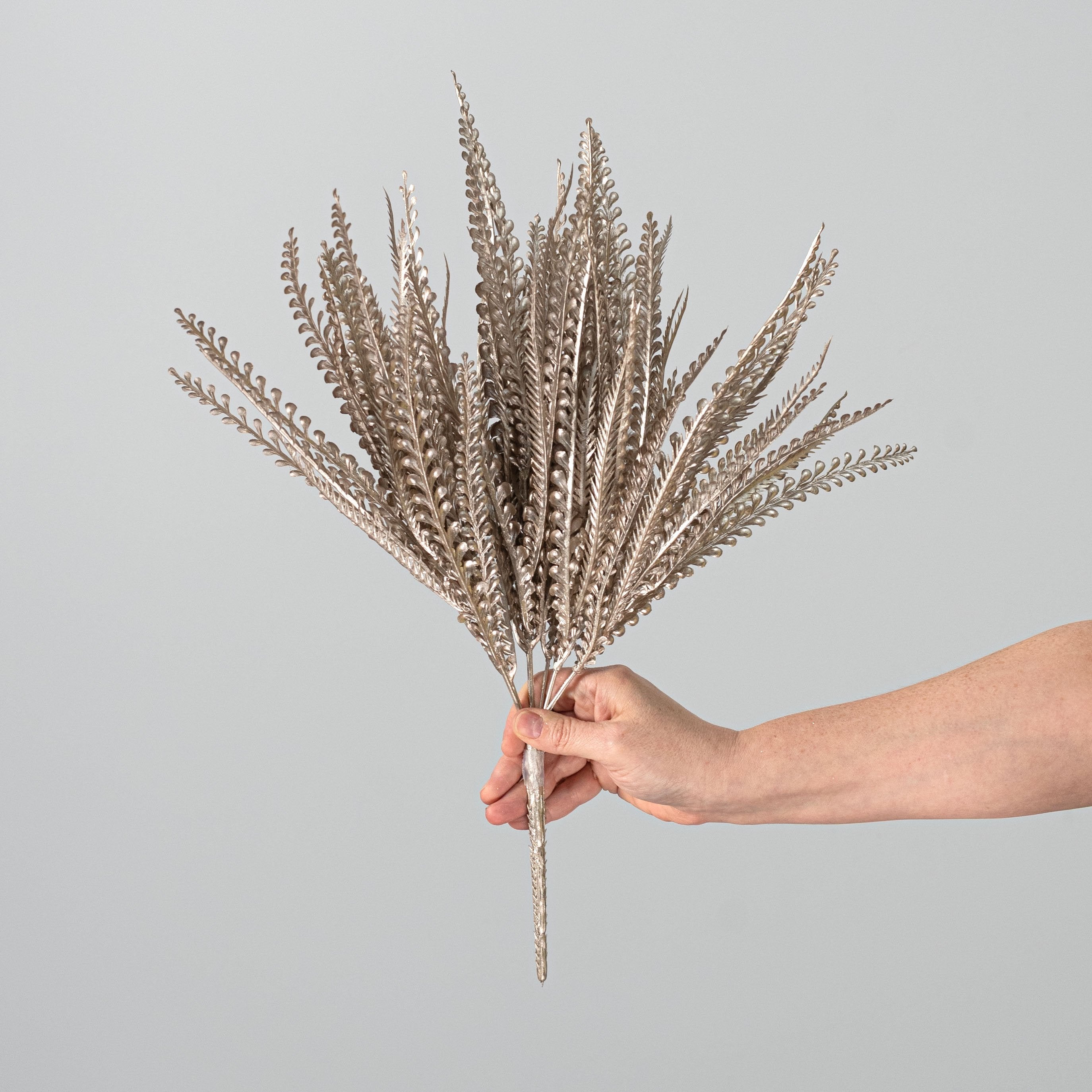 19" Metallic Button Fern Bush: Champagne Gold (7 Stem) detail photo 3