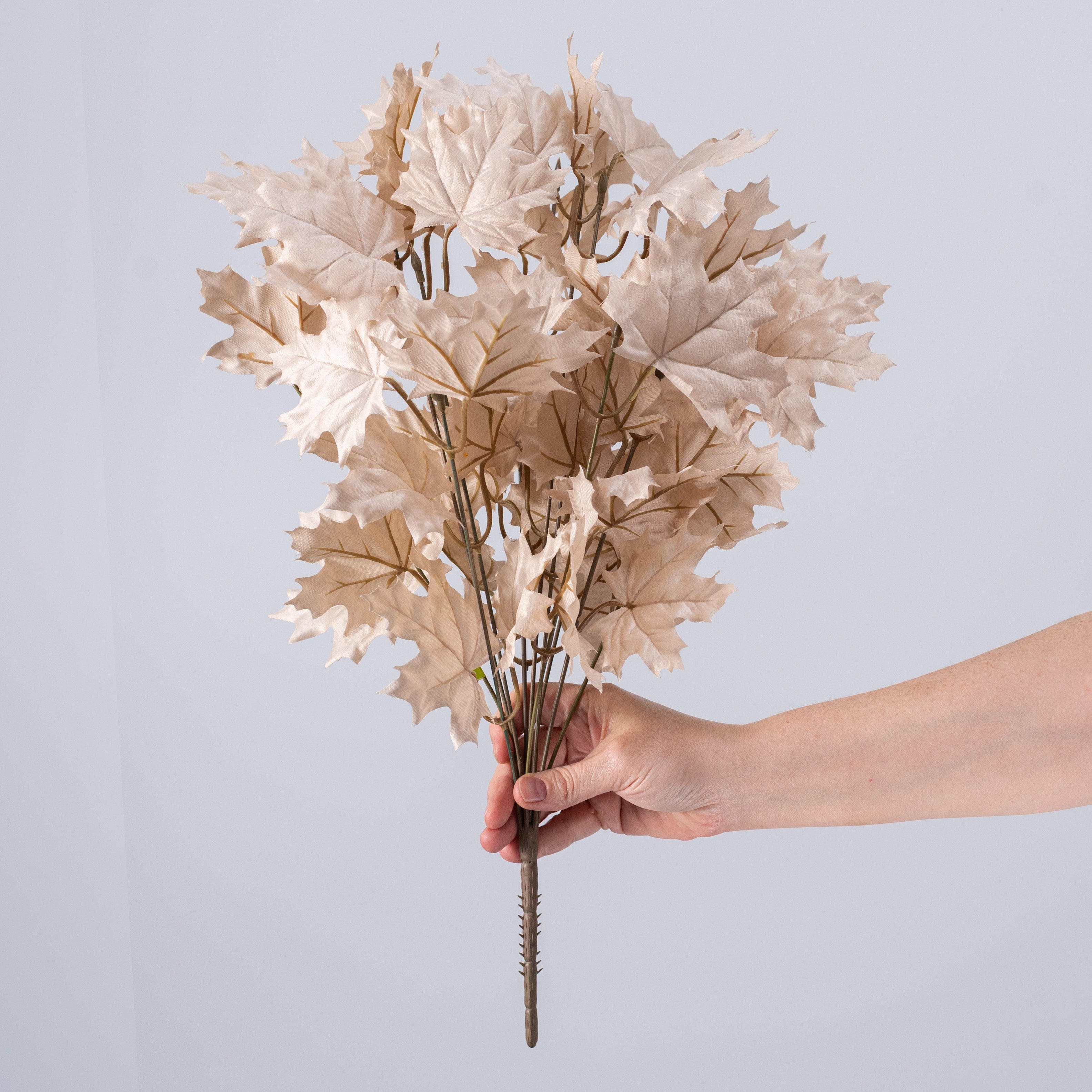 20" Maple Leaf Bush: Taupe (12 Stem) detail photo 3