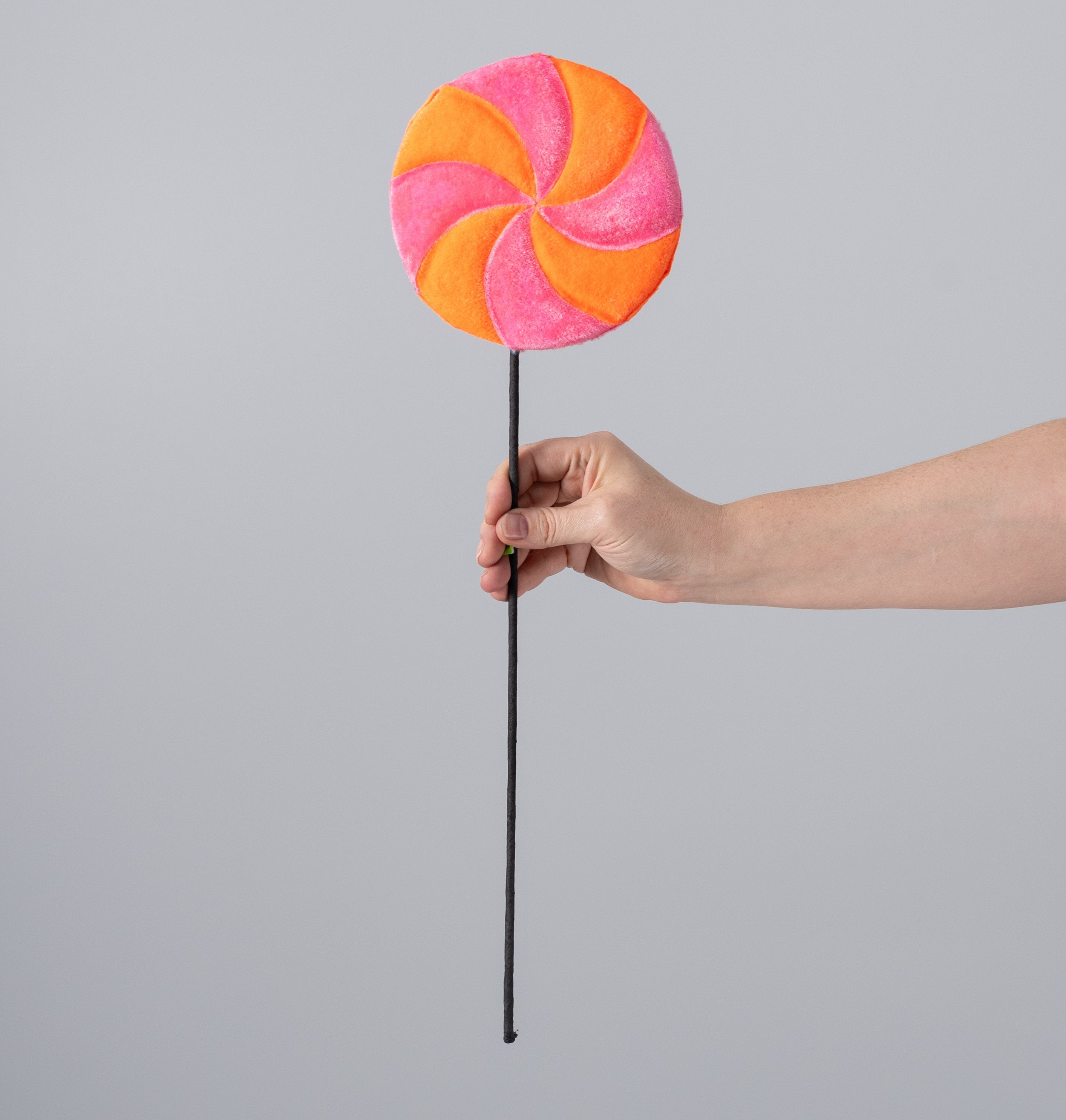 6" x 20" Pinwheel Lollipop Spray: Orange & Hot Pink detail photo 3