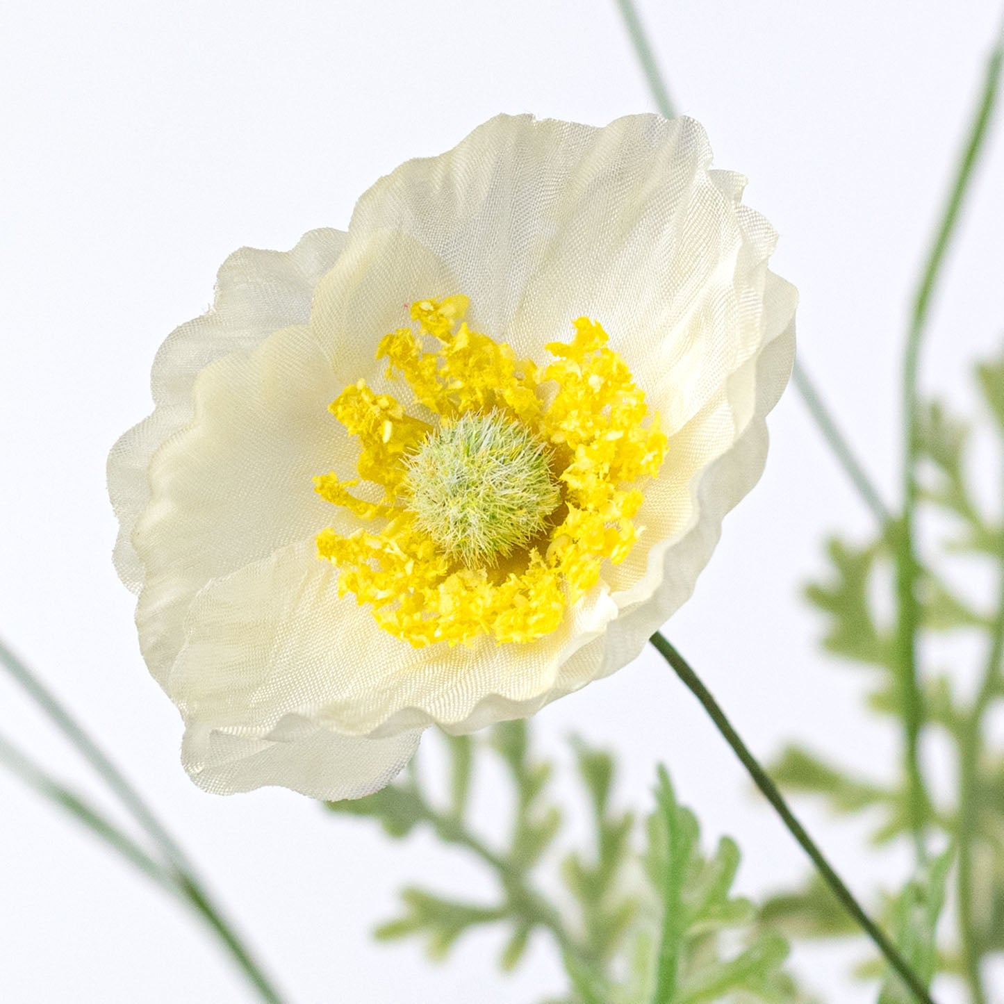 21â Artificial Poppy Flower Bush: Cream (10 Stem) Lifestyle Photo
