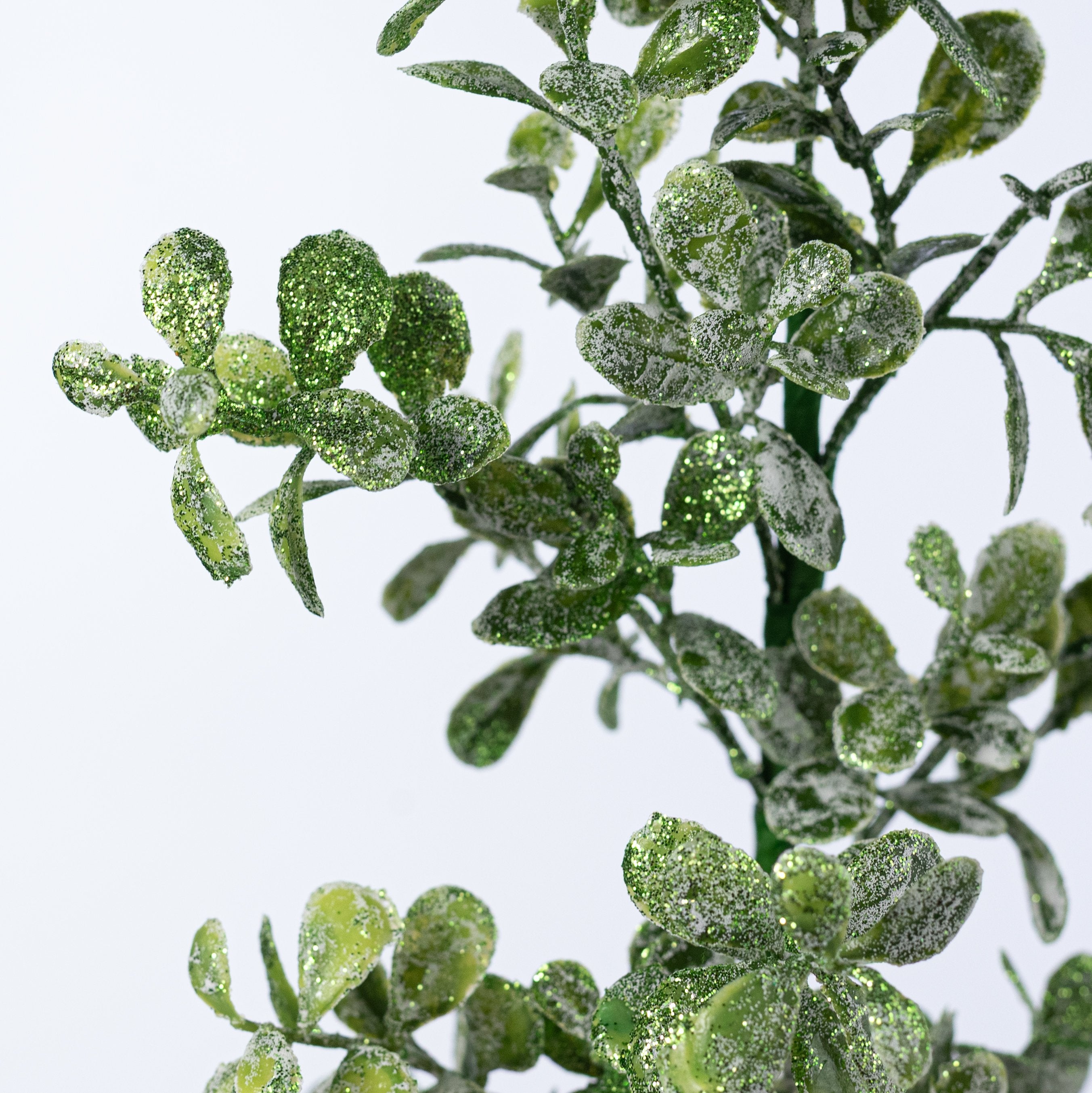21" Frosted Boxwood Spray: Green Lifestyle Photo