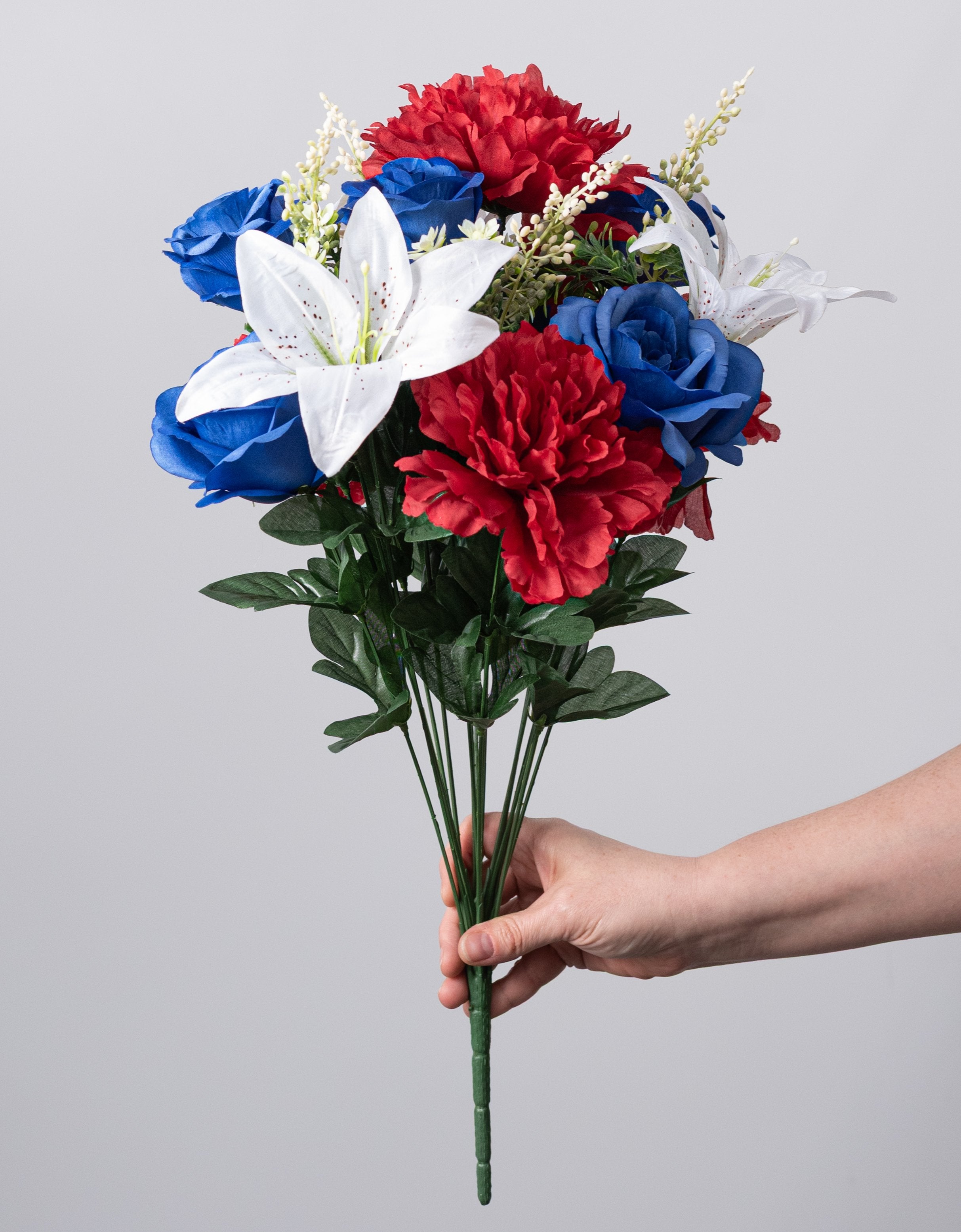 22" Rose Peony Lily Bush: Red, White & Blue (18 Stem) detail photo 3
