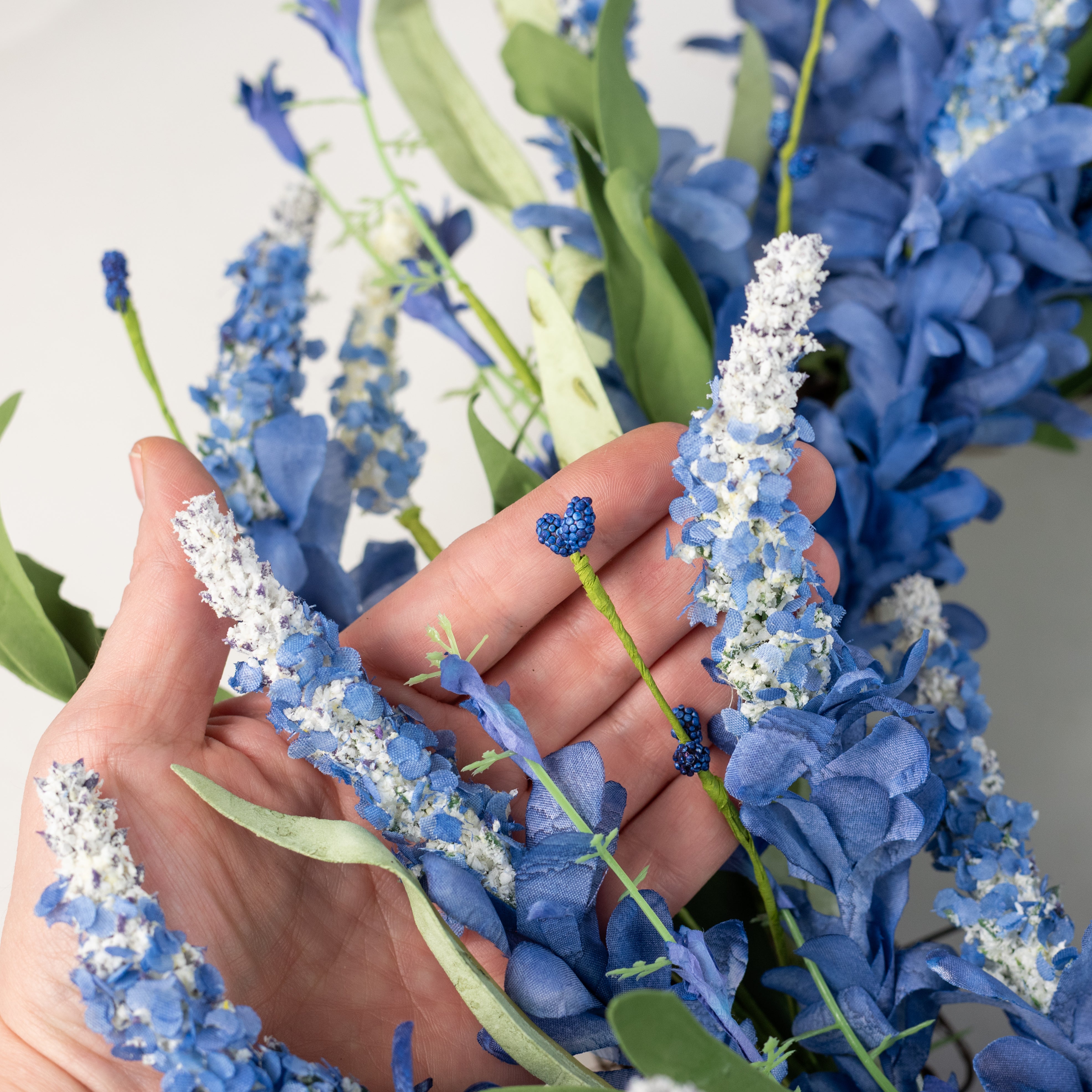 24" Bluebonnet Flowers Wreath detail photo 5