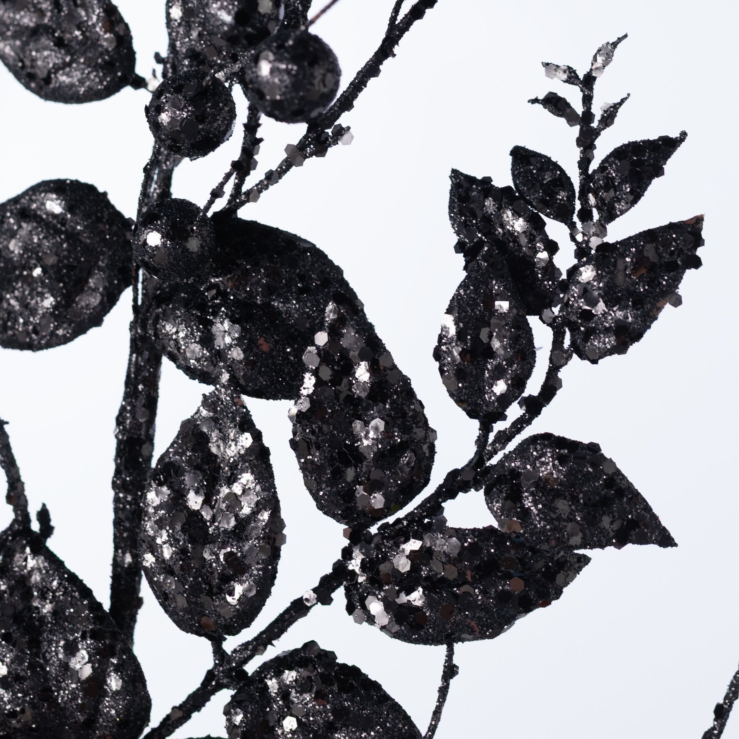 24" Glitter Leaves & Ball Spray: Black Lifestyle Photo
