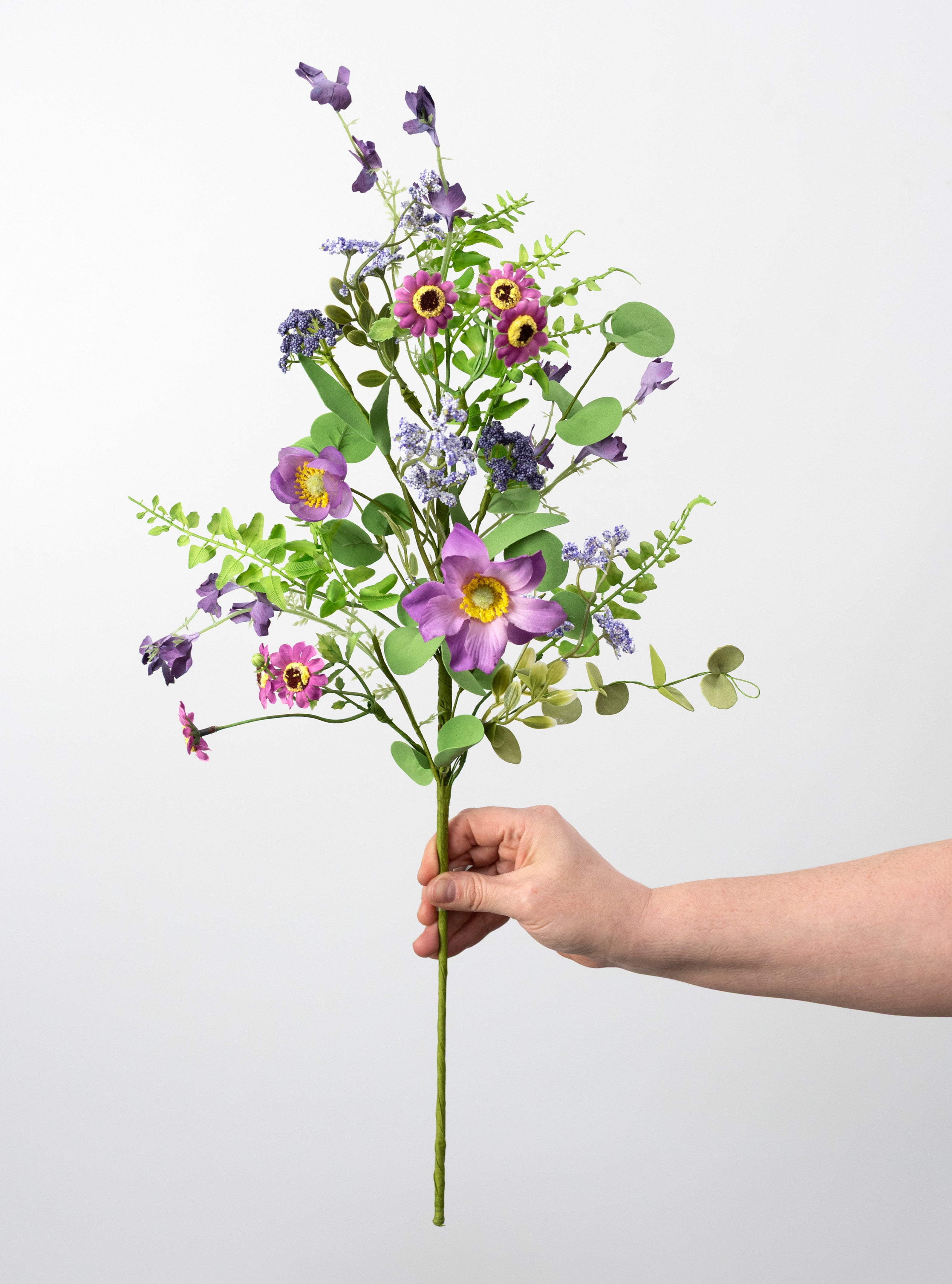 24" Mixed Wildflowers Spray: Lavender & Purple detail photo 3