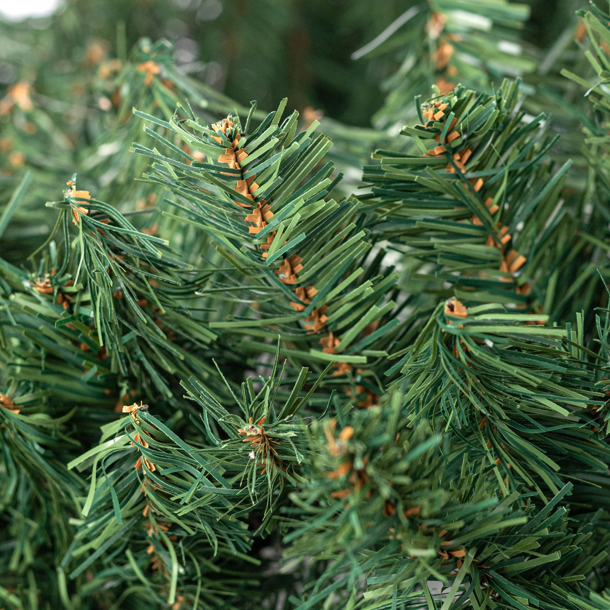 24" PVC Pine Wreath: Evergreen detail photo 3
