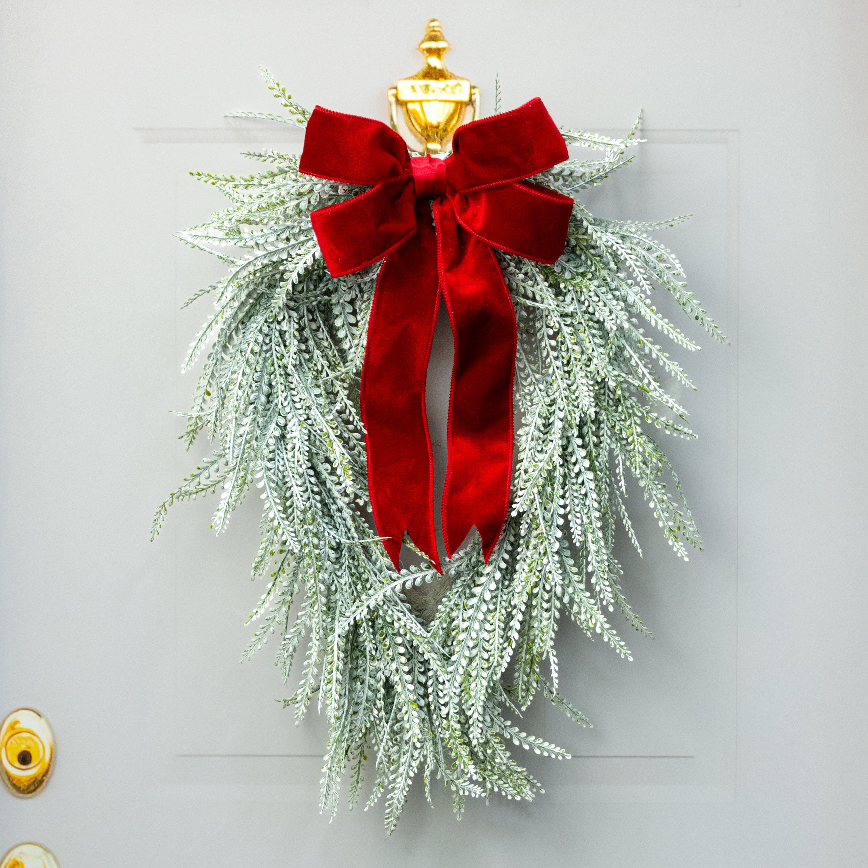 26" x 17" Draping Button Fern Wreath: White Wash Lifestyle Photo