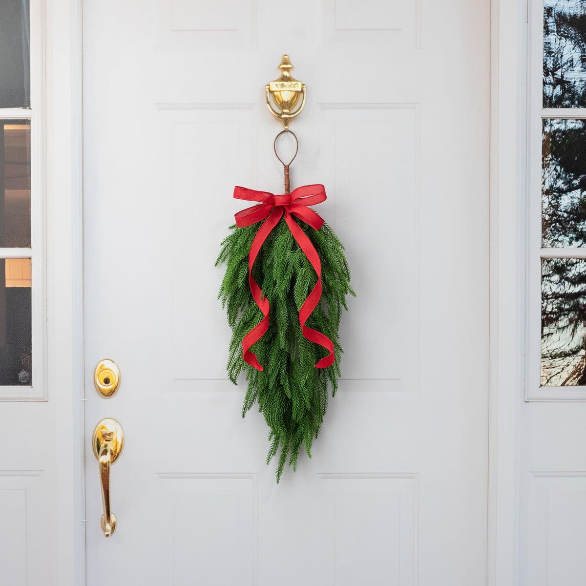 28" Soft Touch Norfolk Pine Teardrop: Fresh Green detail photo 4