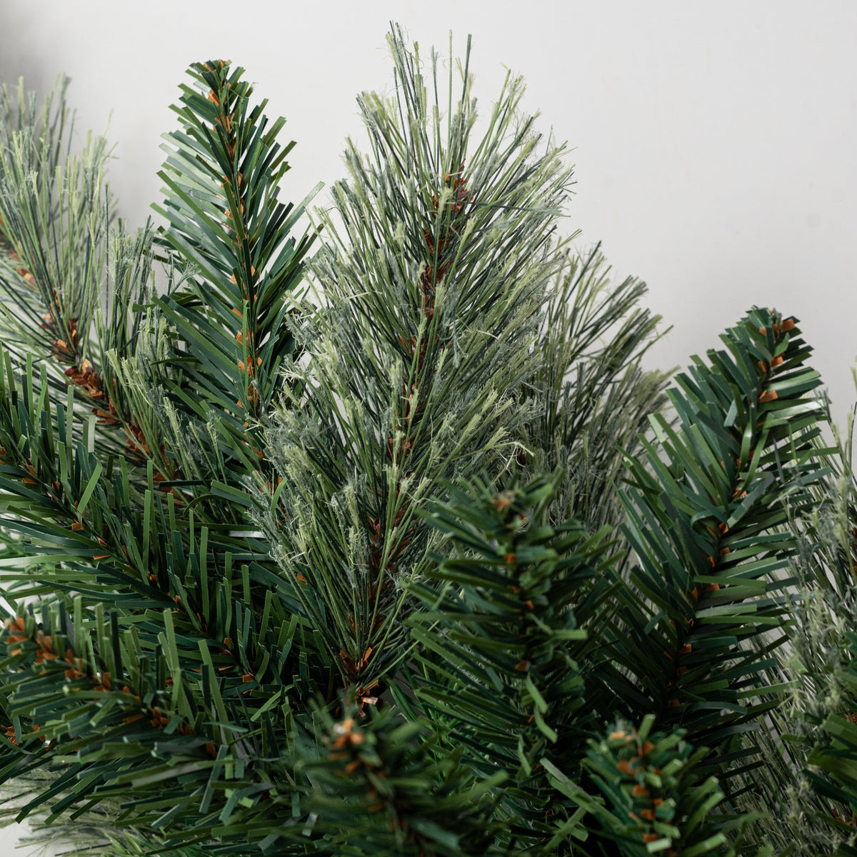 30" Mixed Pine Spray: Evergreen Lifestyle Photo