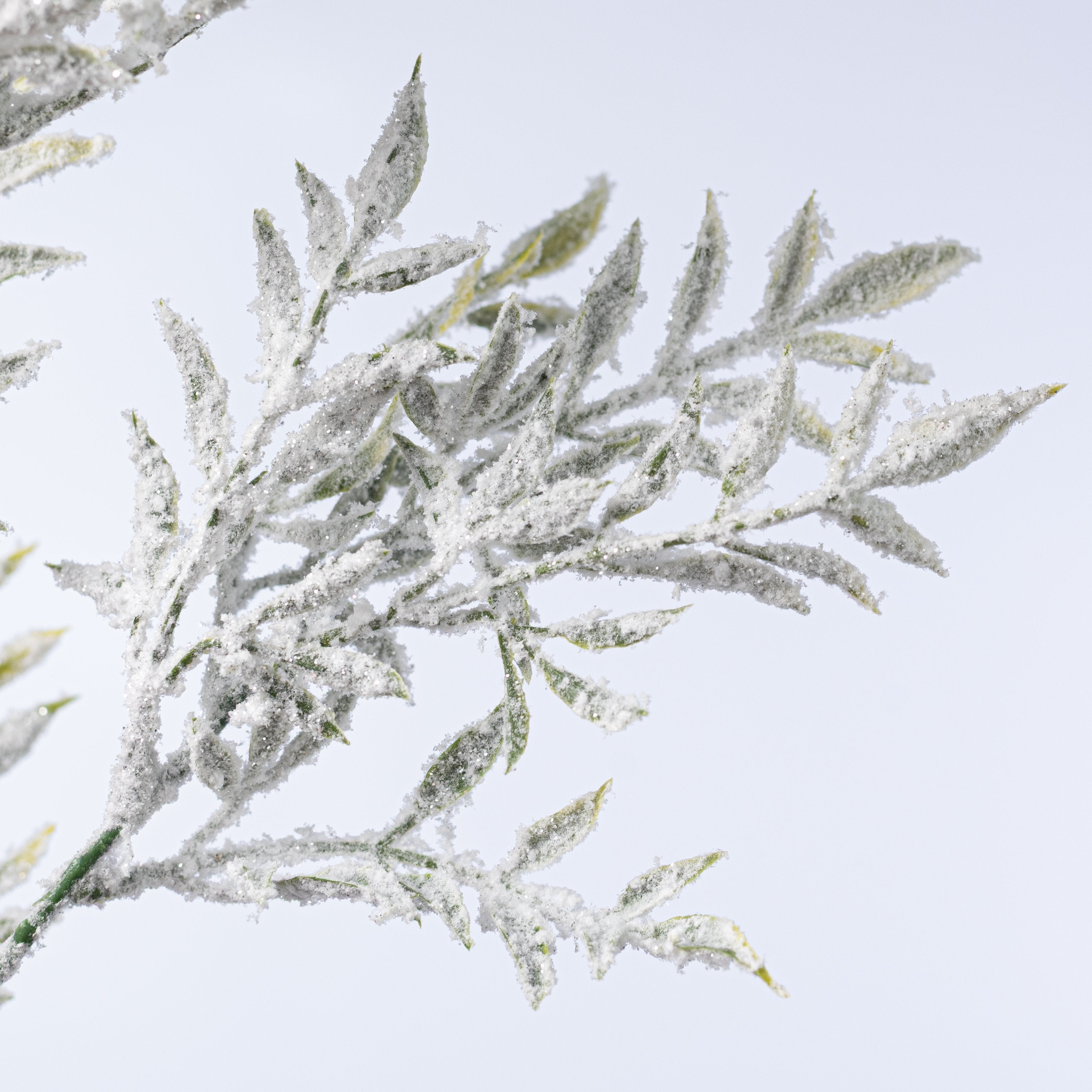 30" Snow Covered Leaf Spray: White & Green detail photo 4