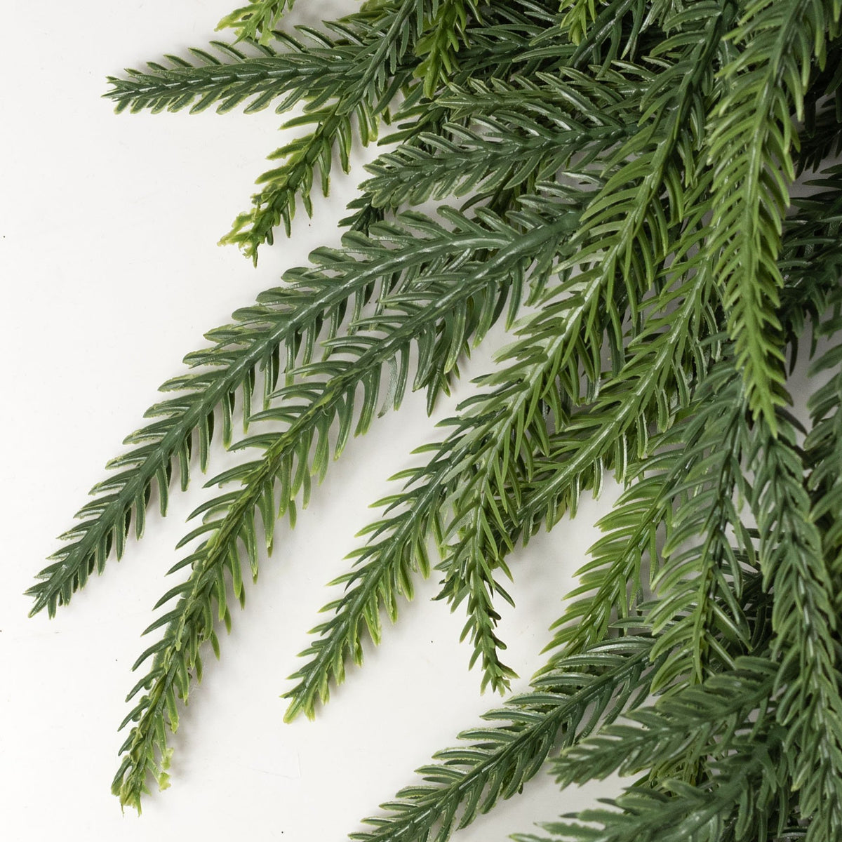 32" Real Touch Norfolk Pine Teardrop Swag: Evergreen (45 Tips) detail photo 3