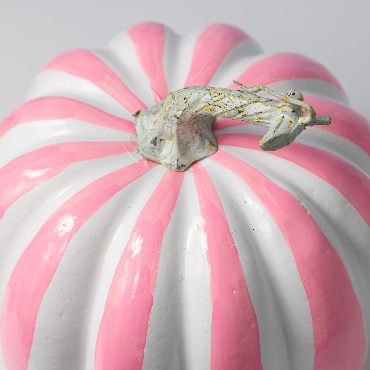 7.5" Striped Foam Pumpkin: Pink & White detail photo 3
