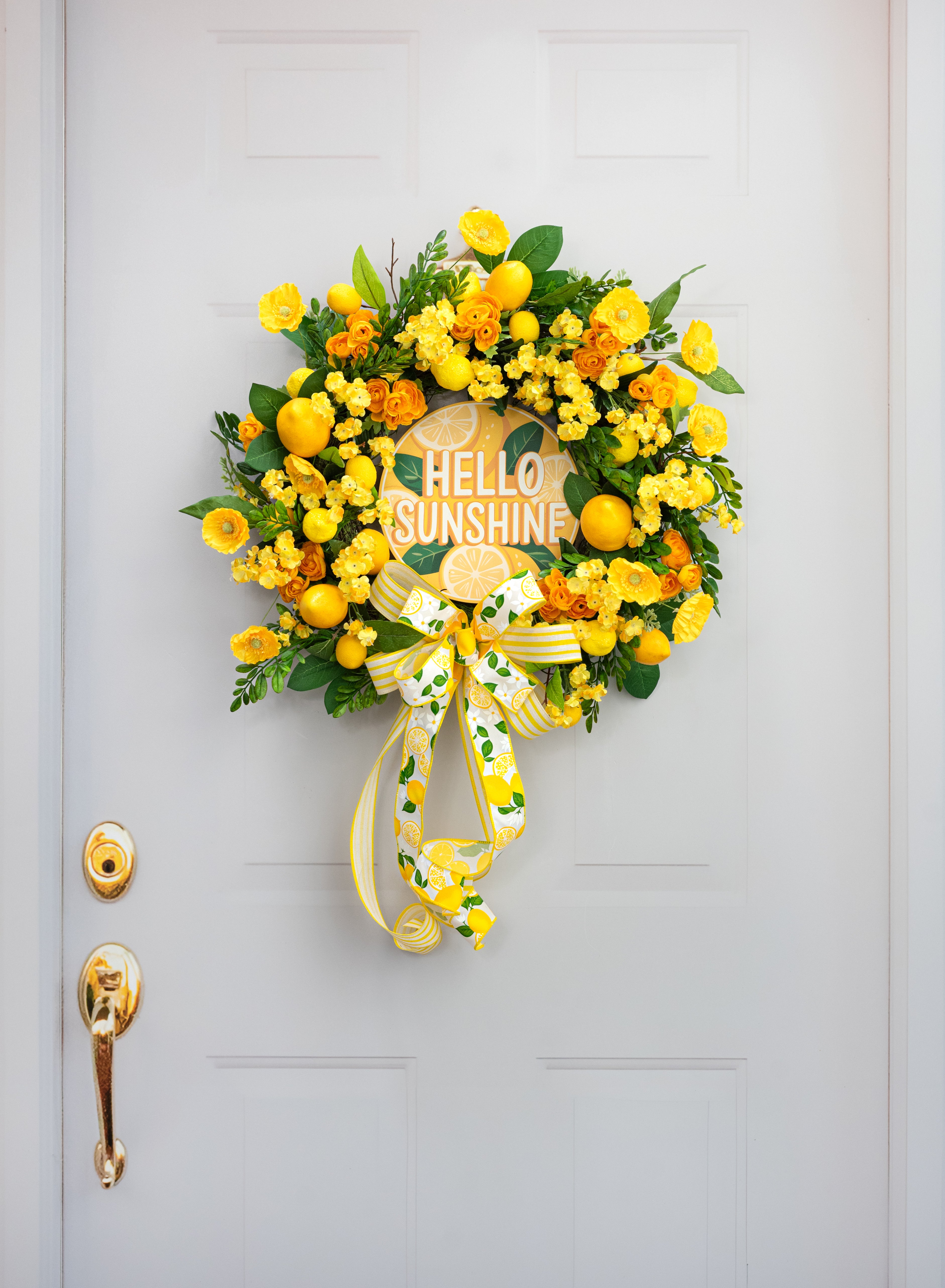 8.5" Round Waterproof Sign: Hello Sunshine Lemon Slices