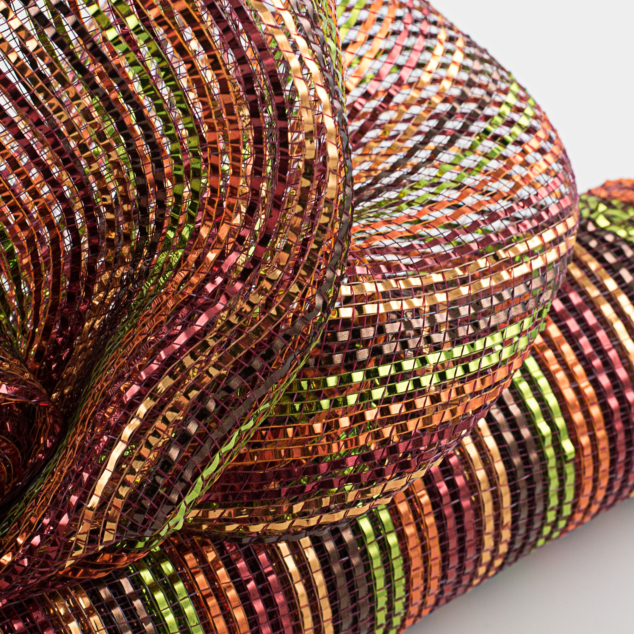 21" All Foil Thin Stripes Deco Mesh: Fall Lifestyle Photo