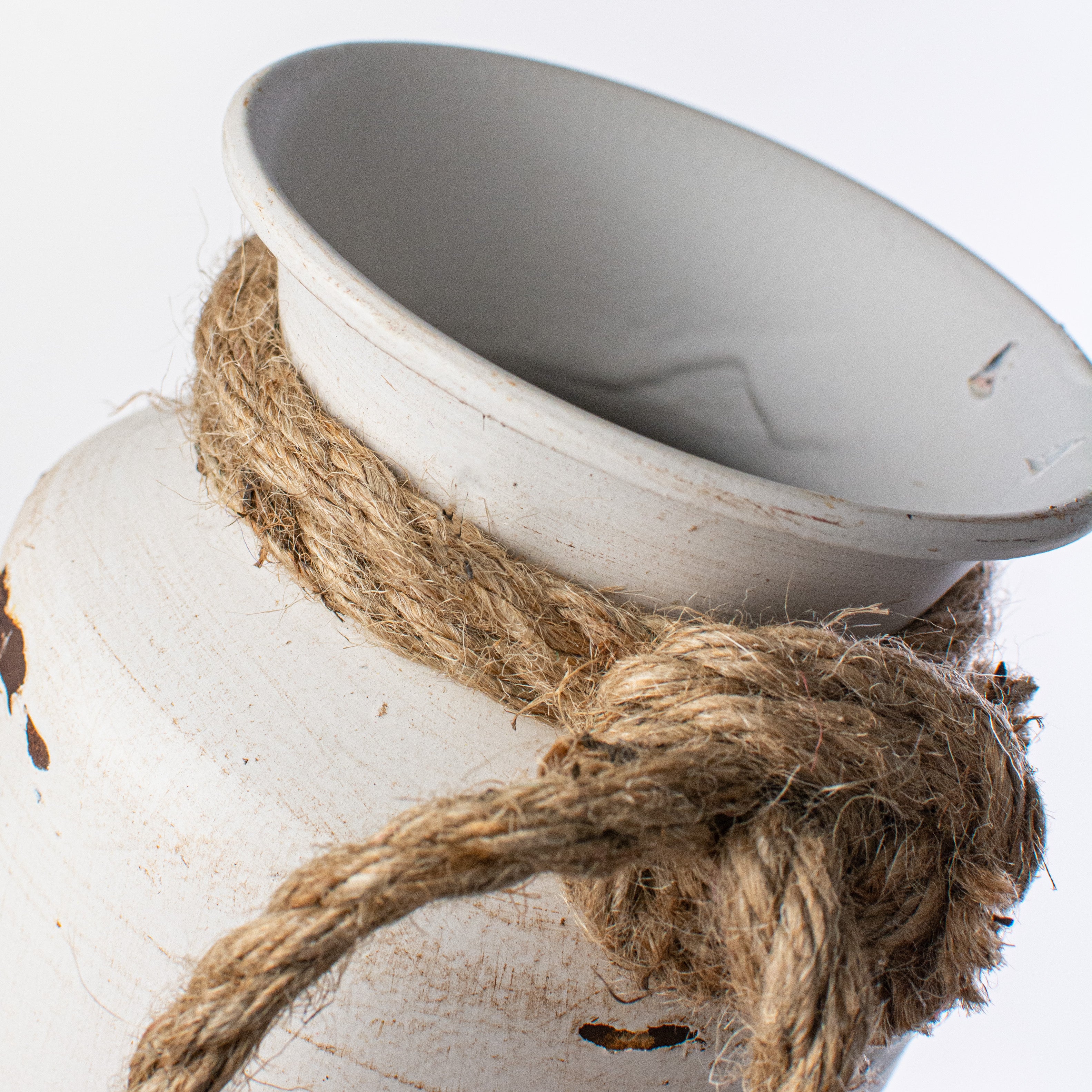 8" Antique Milk Can Ornament: Cream detail photo 5