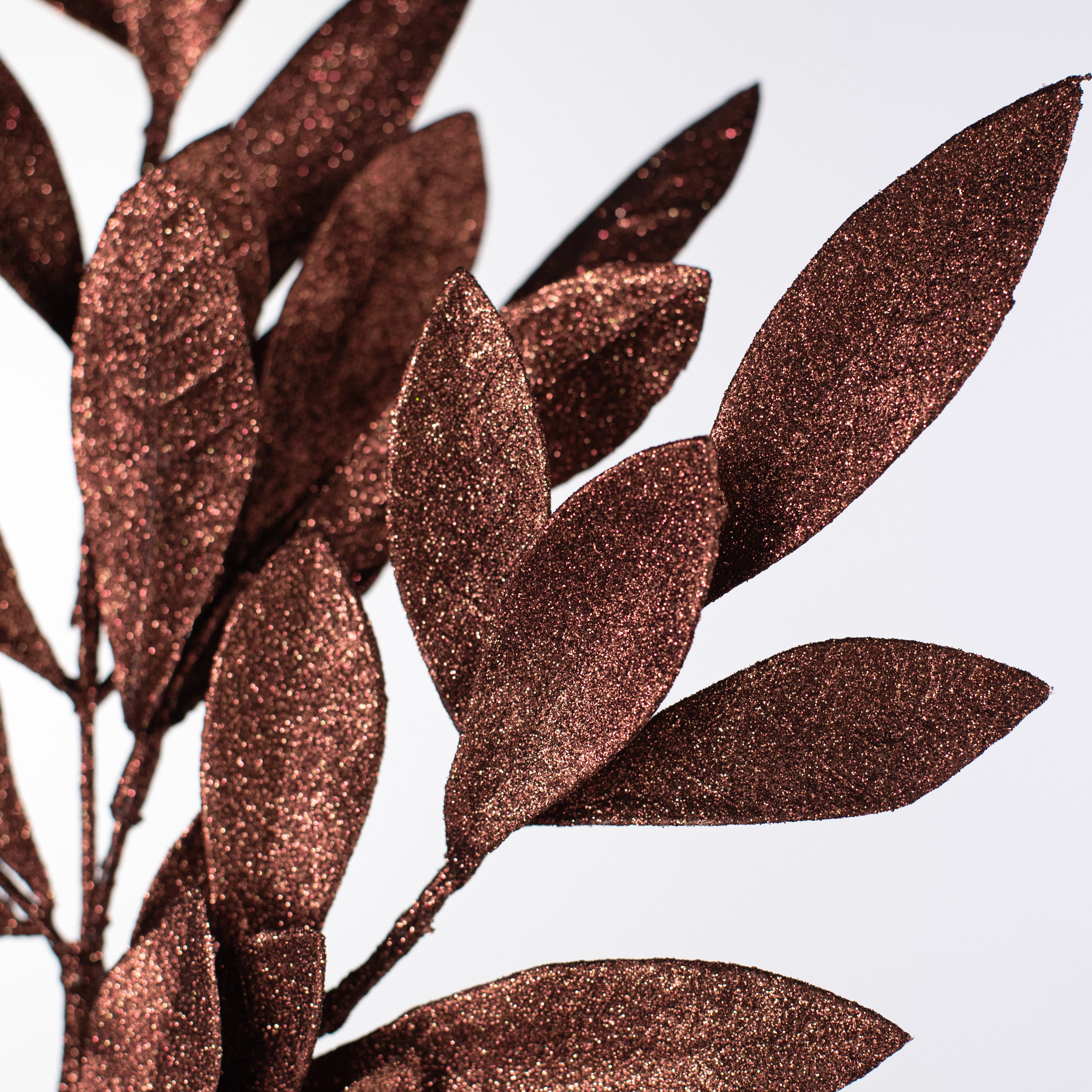 23" Bay Leaf Glitter Spray: Copper Brown Lifestyle Photo