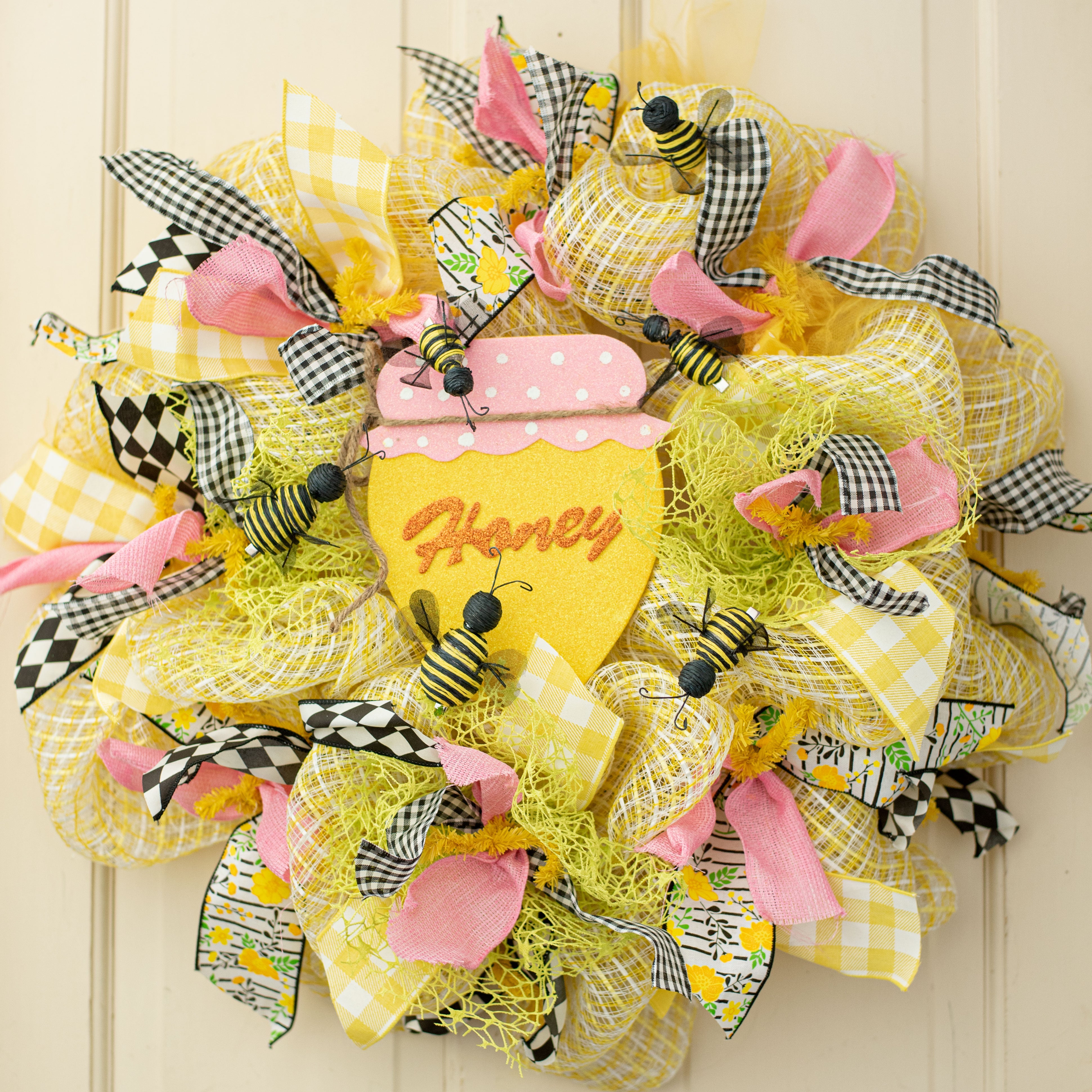 8" Bee's Honey Pot Ornament Lifestyle Photo