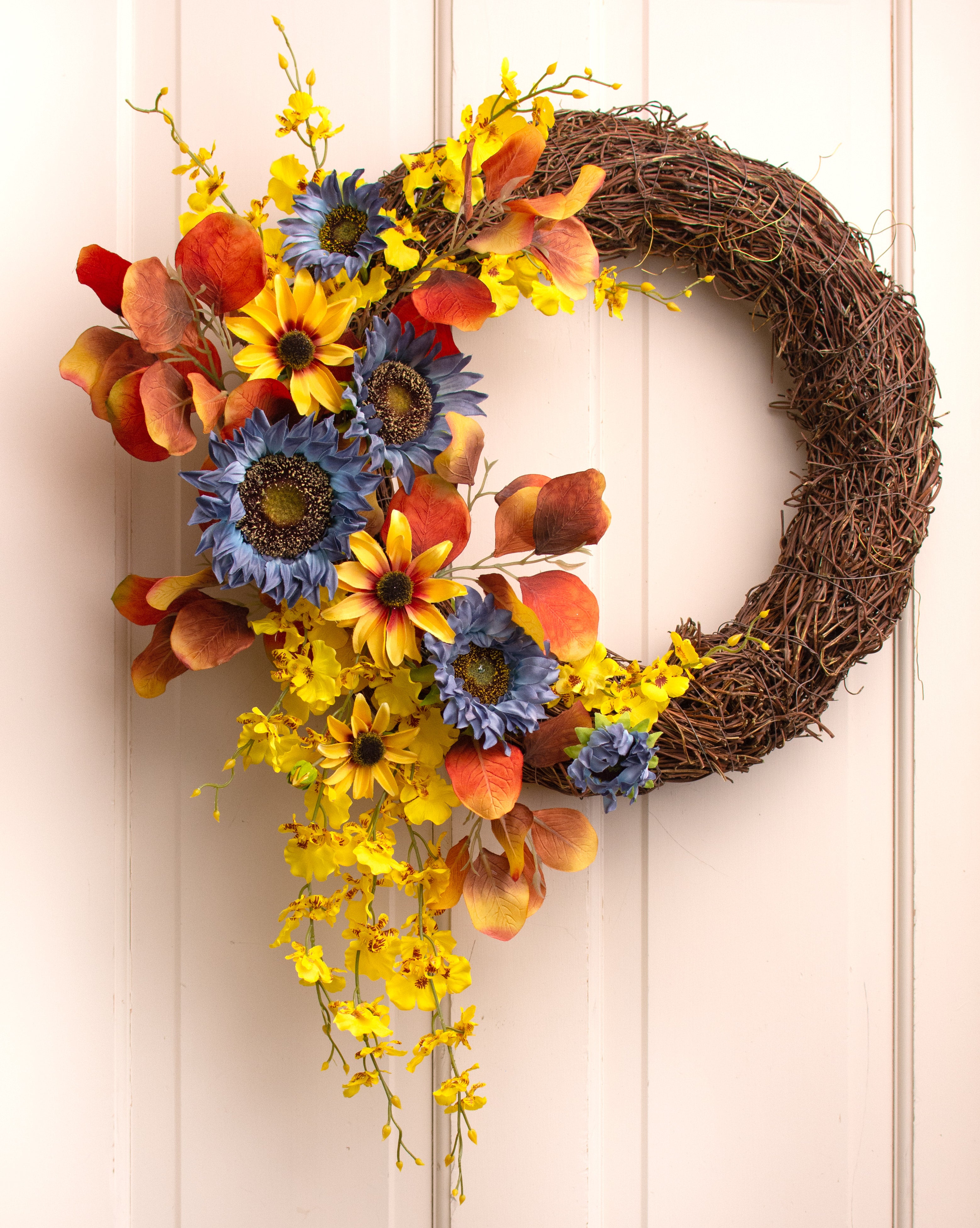 32" Black Eye Susan Lifestyle Photo