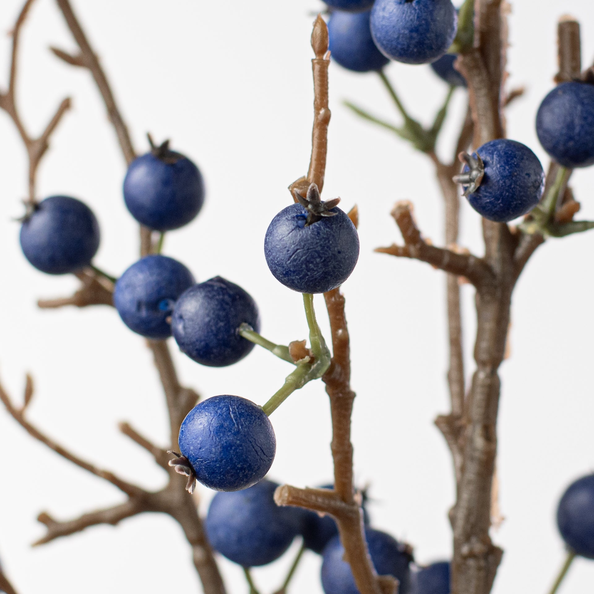 37" Blueberry Twig Spray detail photo 4