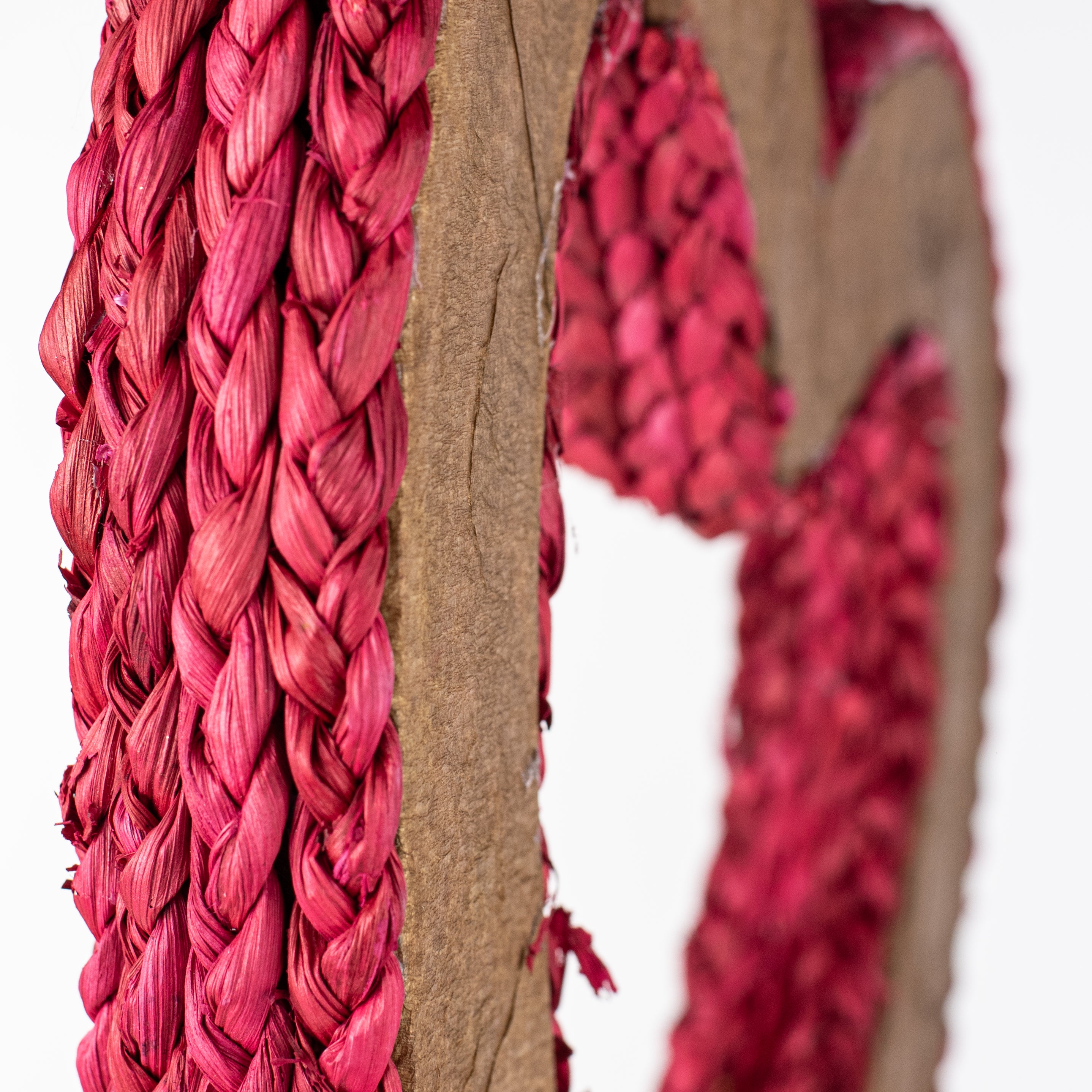 17.5" Braided Grass Heart Wreath: Red detail photo 4