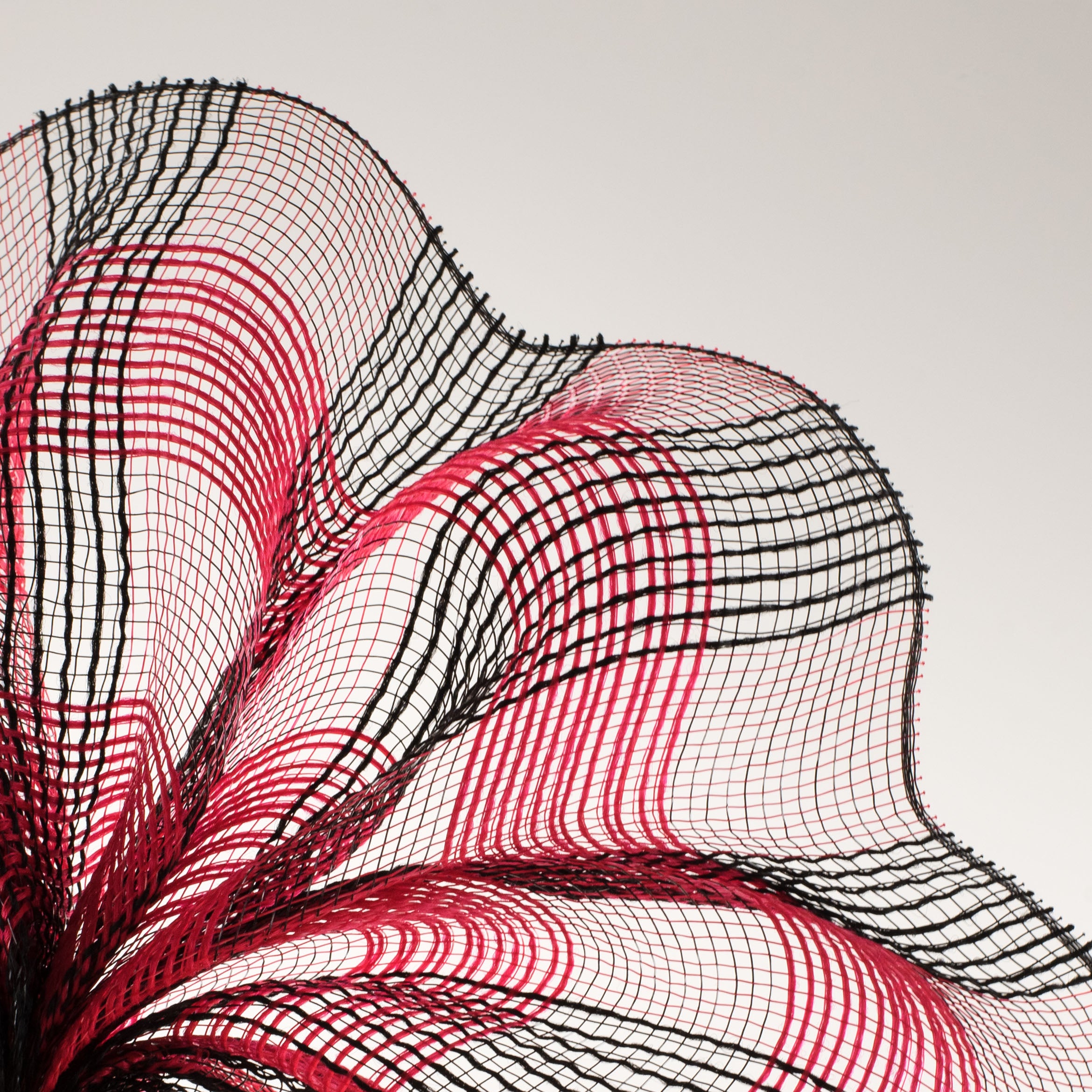 10" Buffalo Plaid Mesh: Black & Red Lifestyle Photo