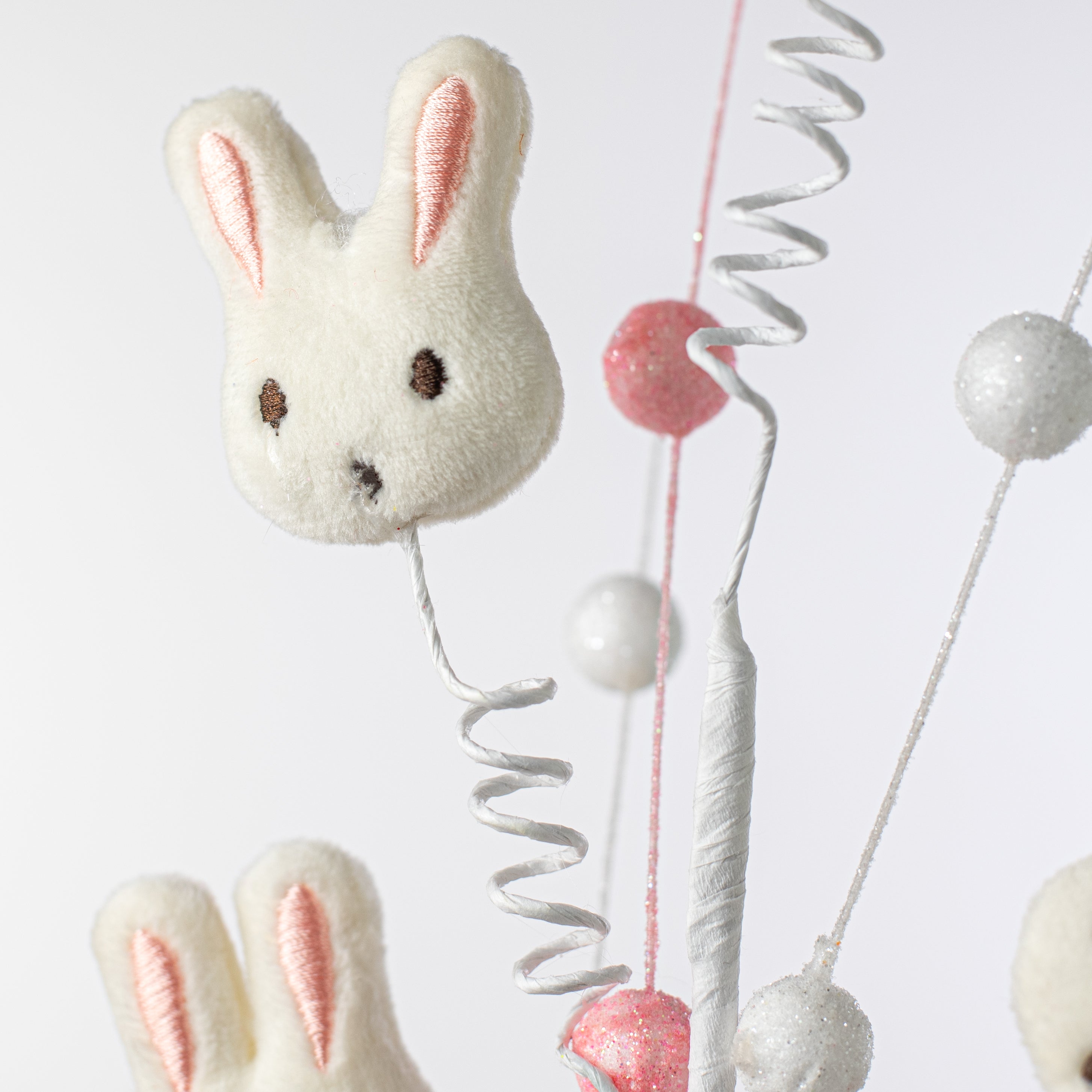 24" Bunny Heads Spray: Pink & White Lifestyle Photo