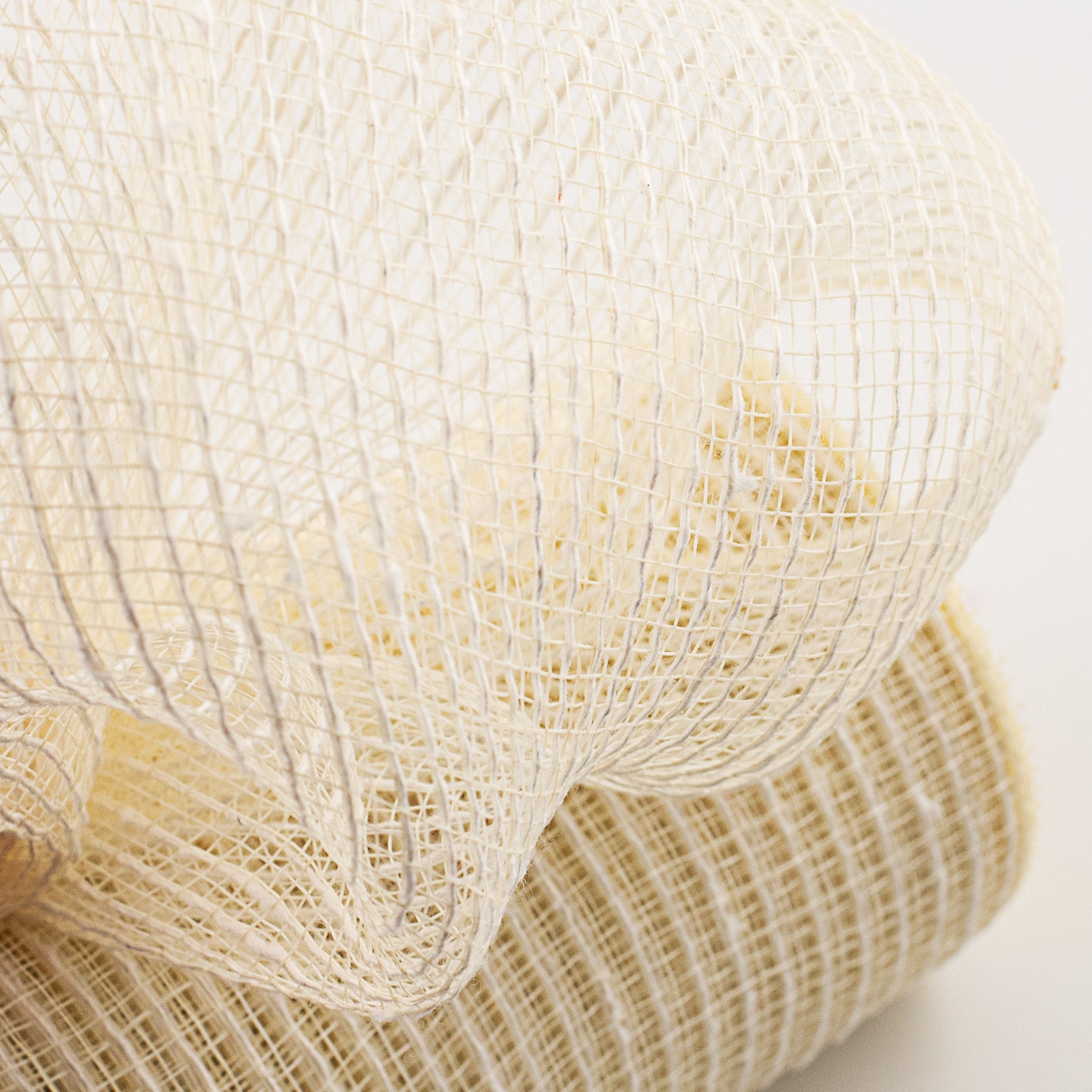 10" Burlap Deco Mesh: Ivory (10 Yards) Lifestyle Photo
