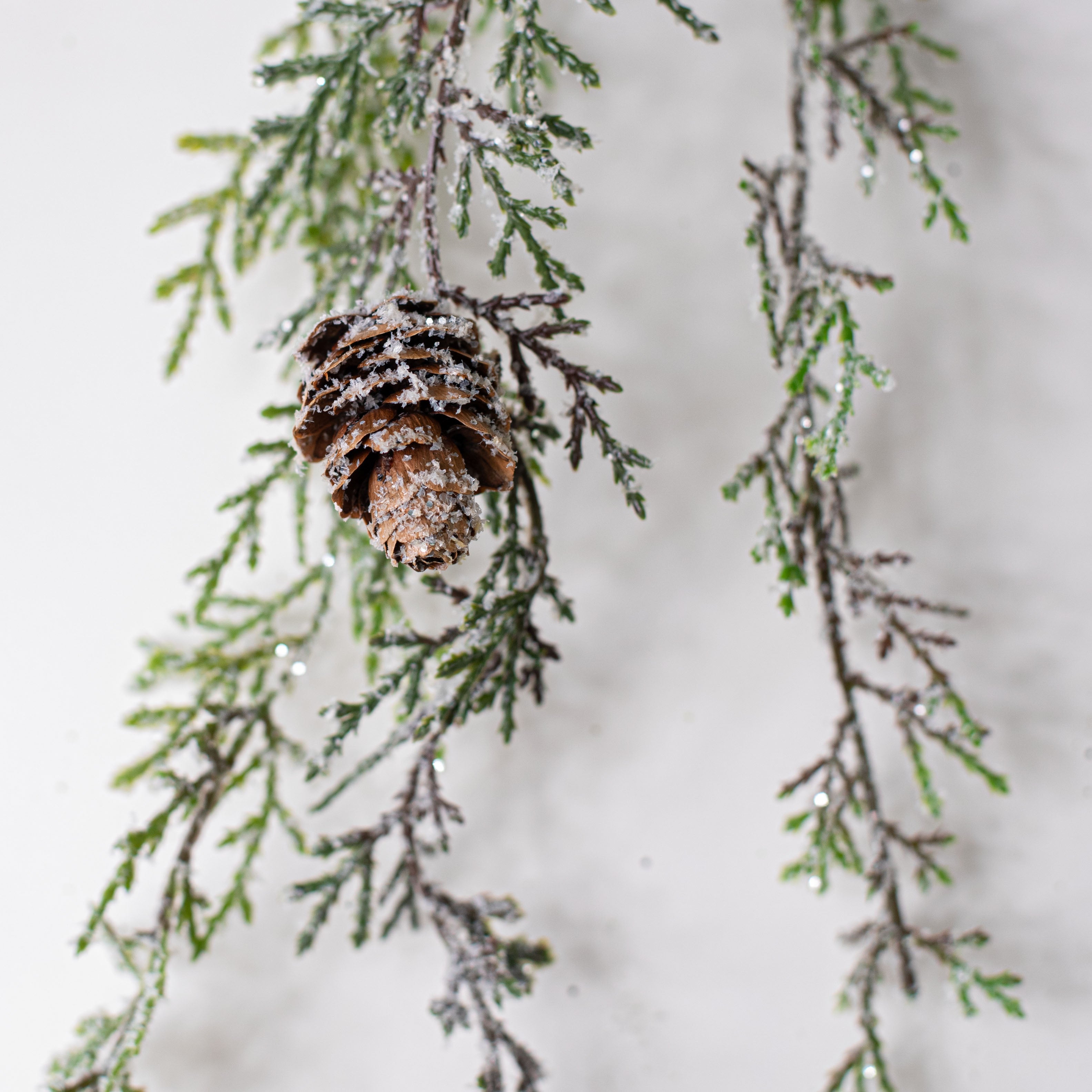 6' Cascading Iced Cedar Garland detail photo 5
