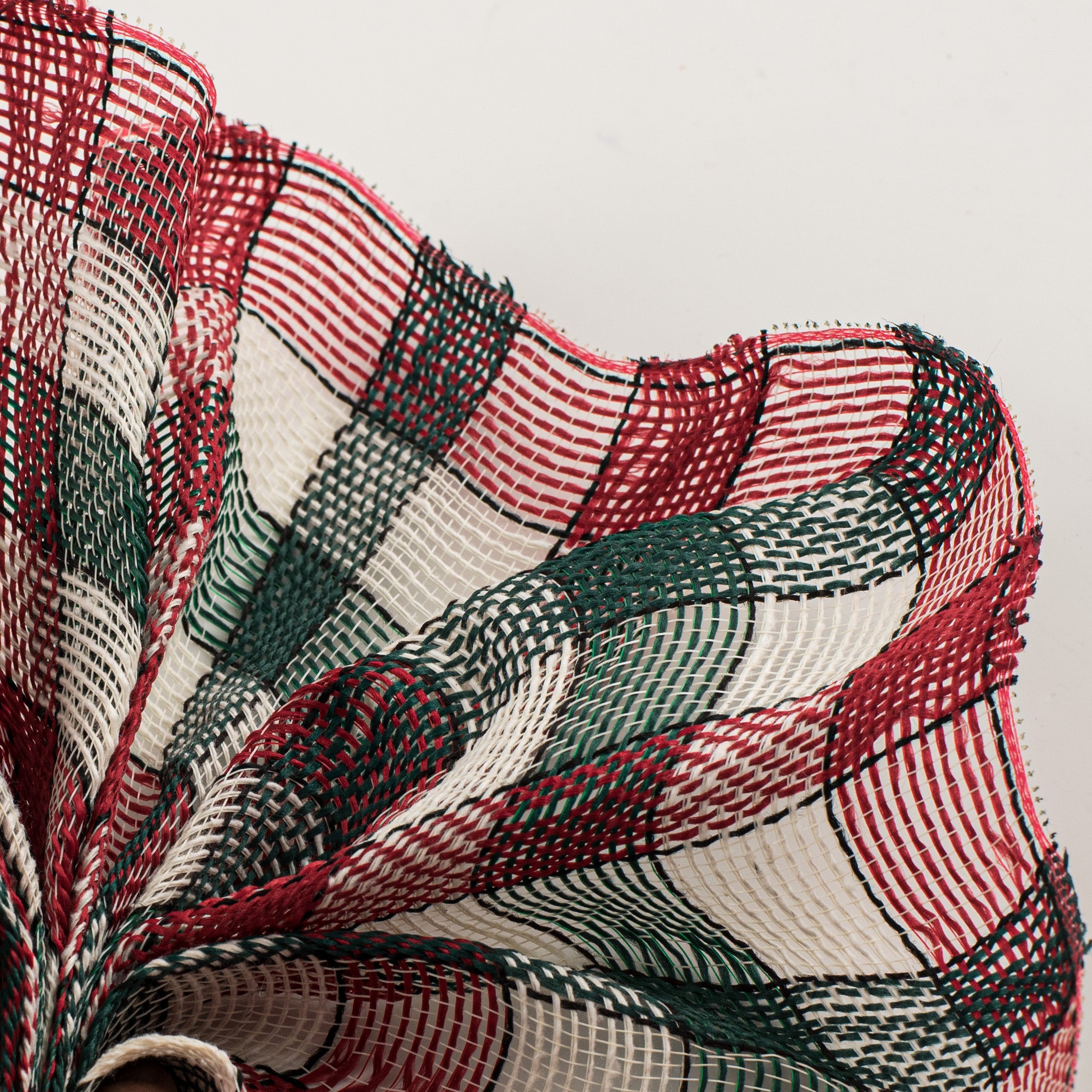 10" Check Plaid Mesh: Hunter Green, Ivory, Red Lifestyle Photo