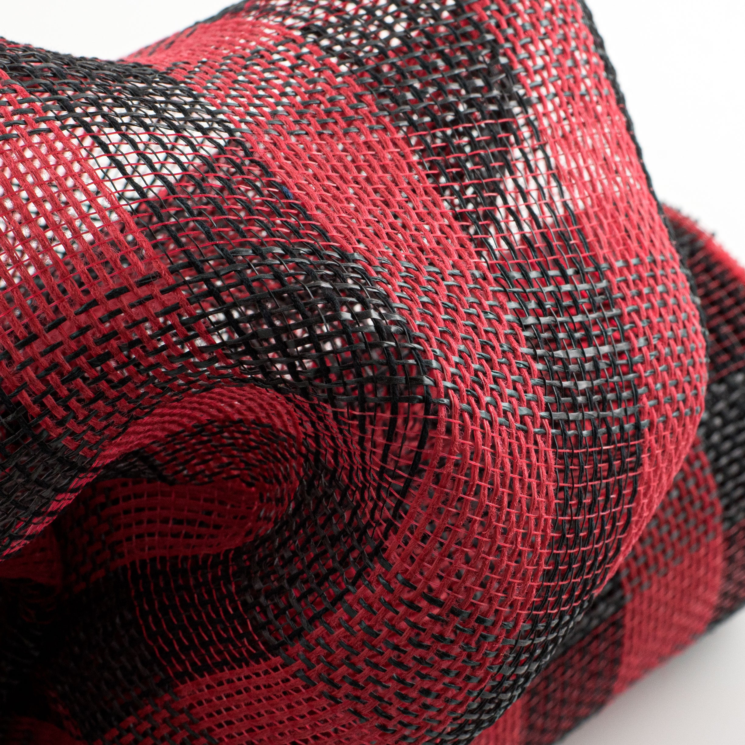 21" Cotton Check Deco Mesh: Buffalo Plaid Lifestyle Photo