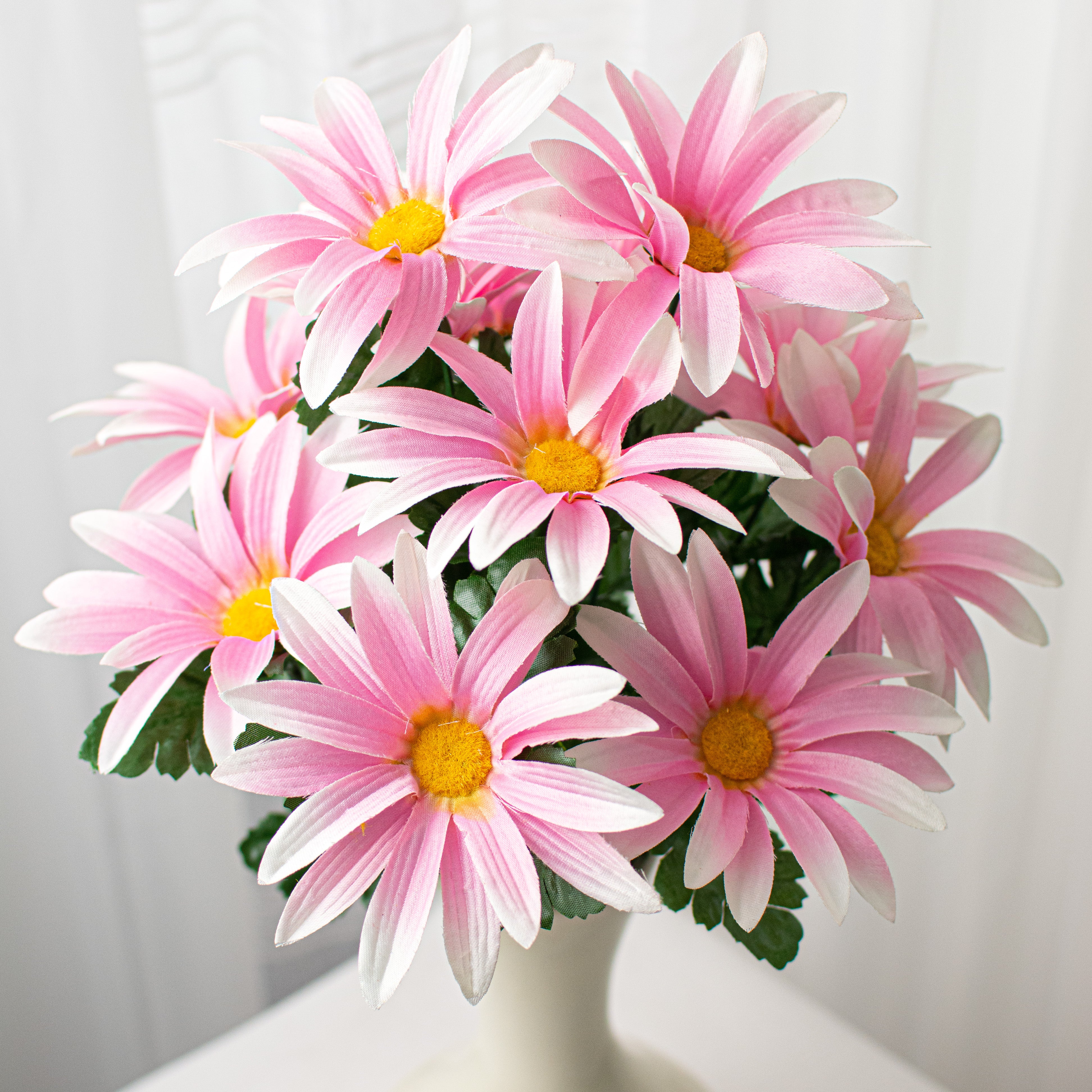 19" Daisy Bush: Pink (12 Stem) Item Number: 63375PK