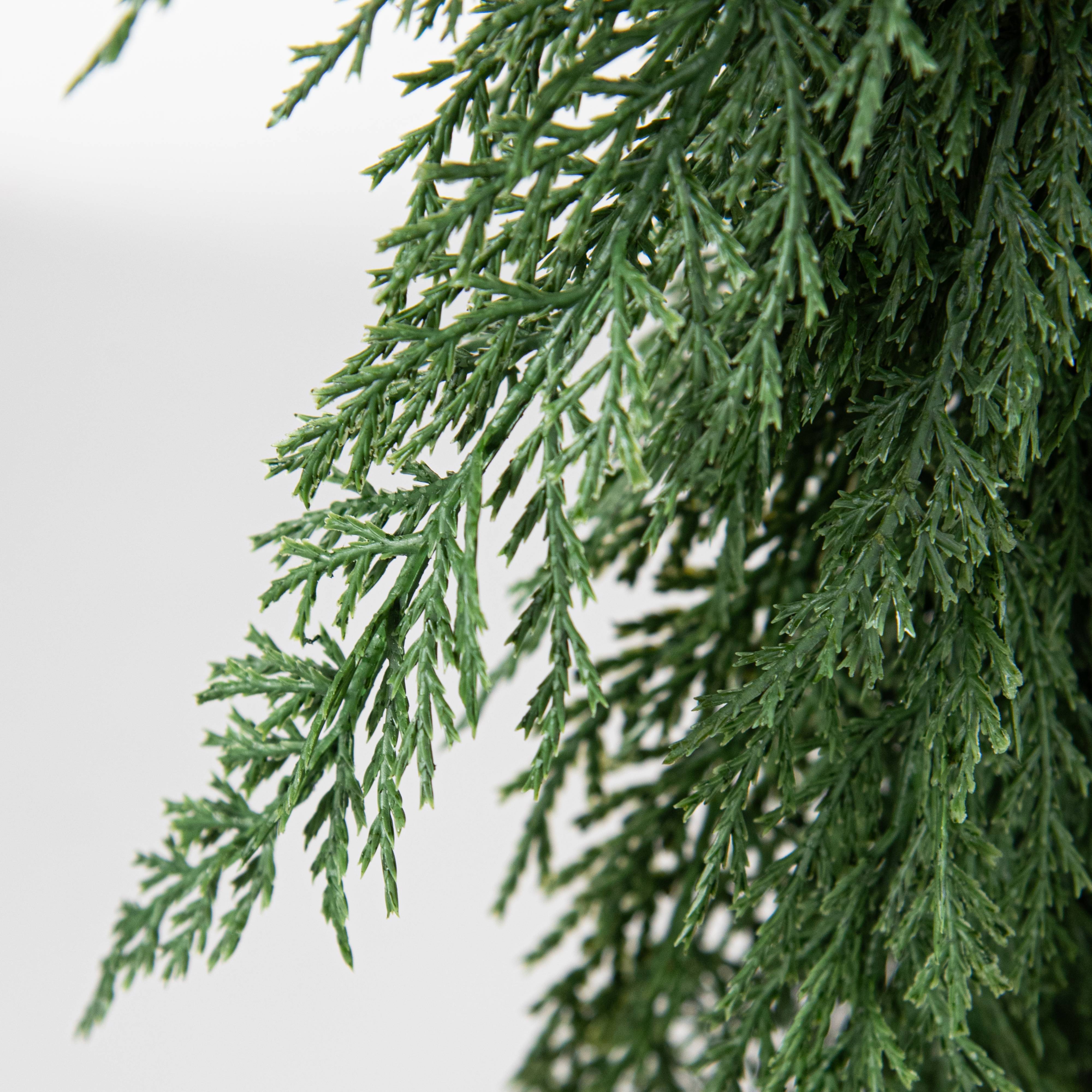 6' Deluxe Faux Cedar Arborvitae Garland detail photo 6