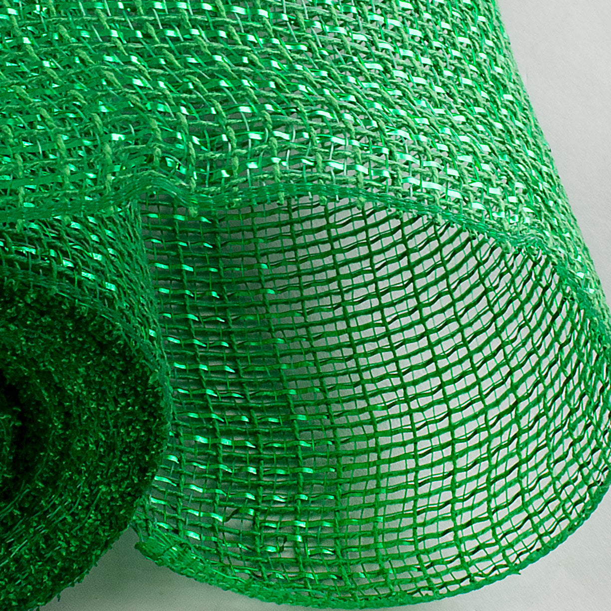 21" Fabric Mesh: Metallic Emerald Lifestyle Photo
