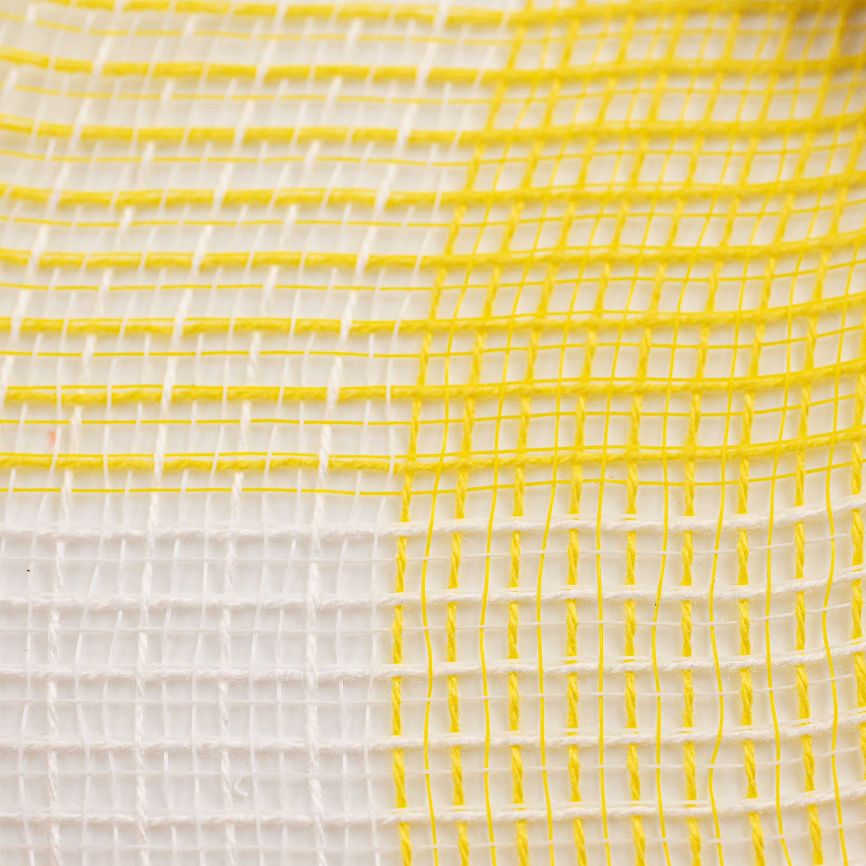 10" Fabric Mesh: Yellow & White Plaid detail photo 3