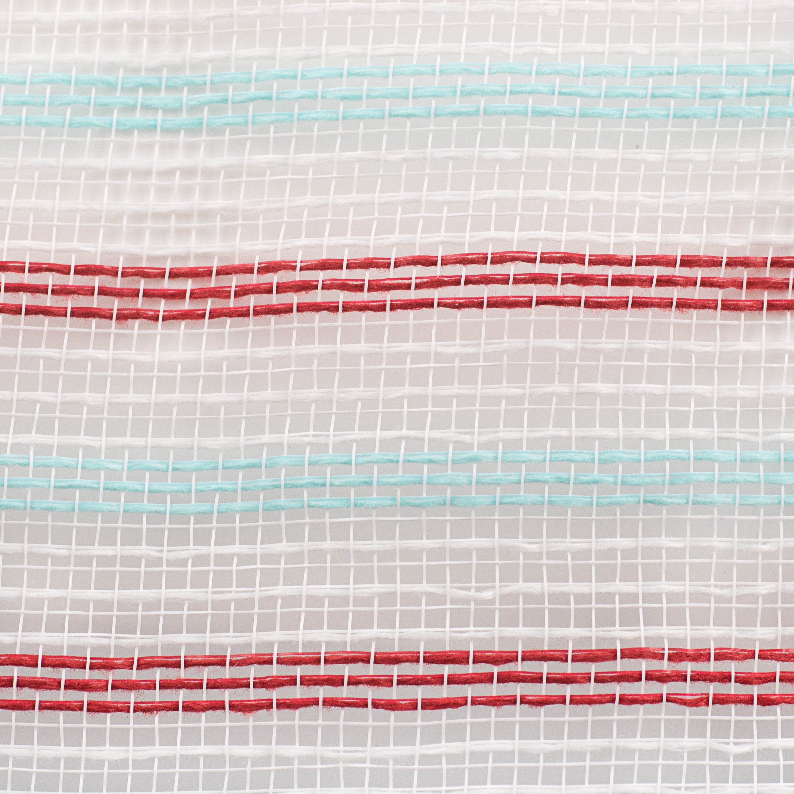 10" Faux Jute Stripe Mesh: White, Red, Ice Blue detail photo 3