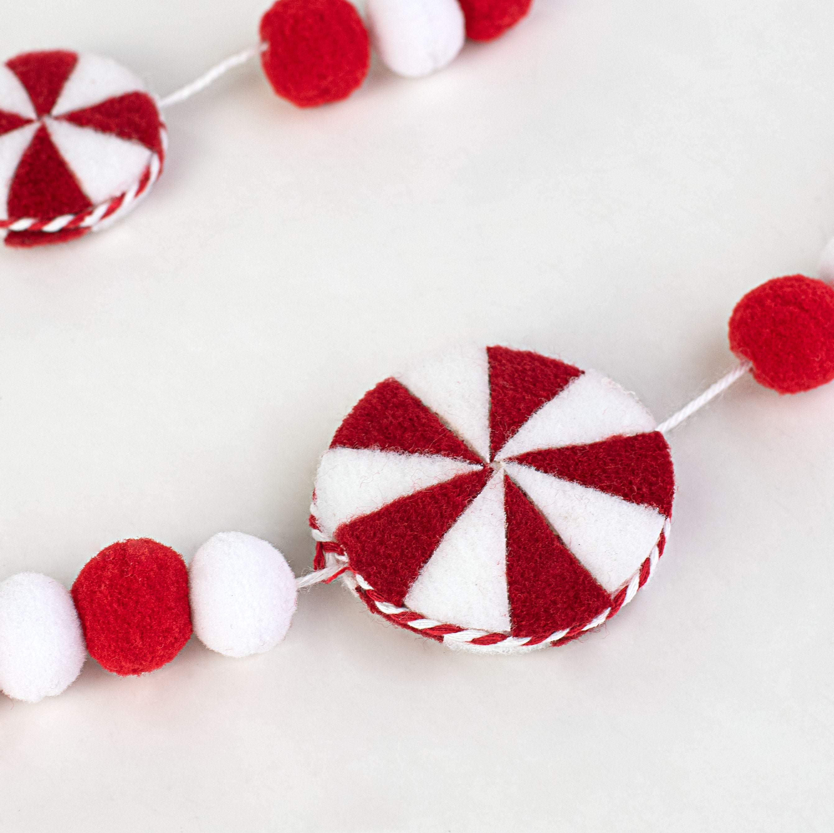 5' Felt Ball Peppermint Garland: Red & White detail photo 3