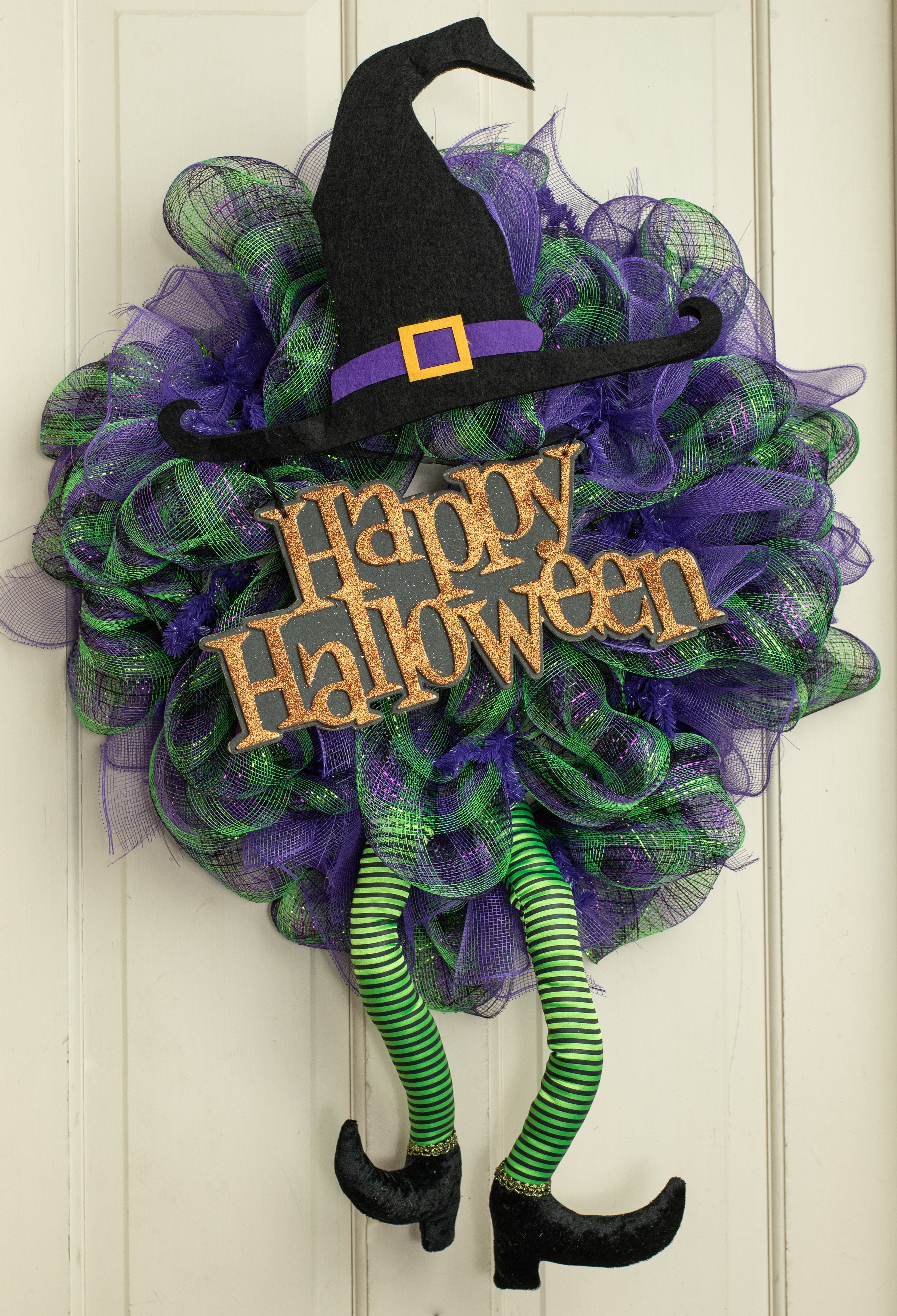 16" Felt & Foam Witch Hat Lifestyle Photo